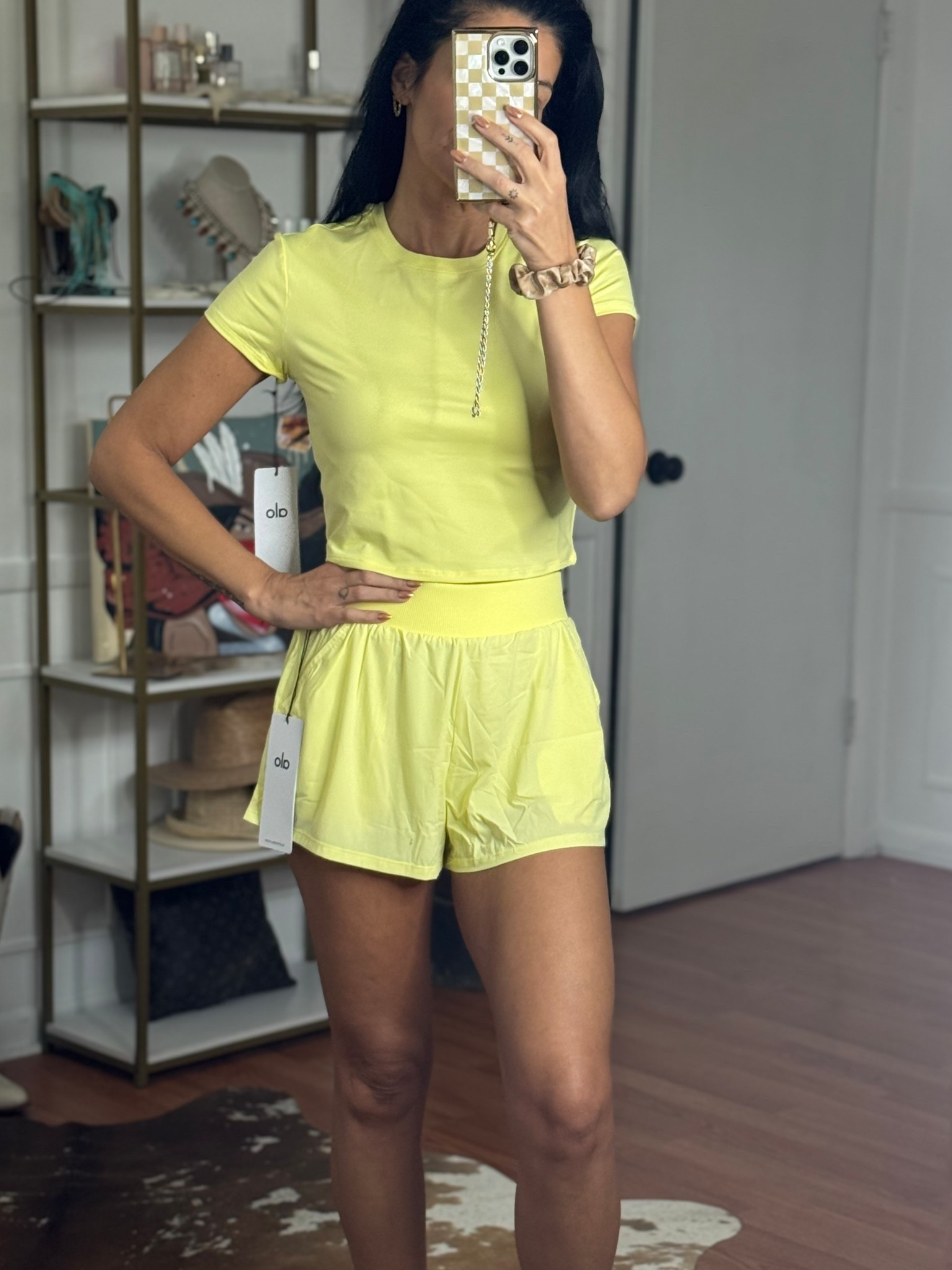 Medium in the top extra small and shorts
Biker ahirts underneath with pockets on each side. 

#LTKActive