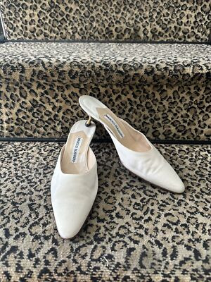 Manolo Blahnik Vintage Ivory White Silk Mule With A Gold Metal Kitten Heel 39.5  | eBay | eBay US