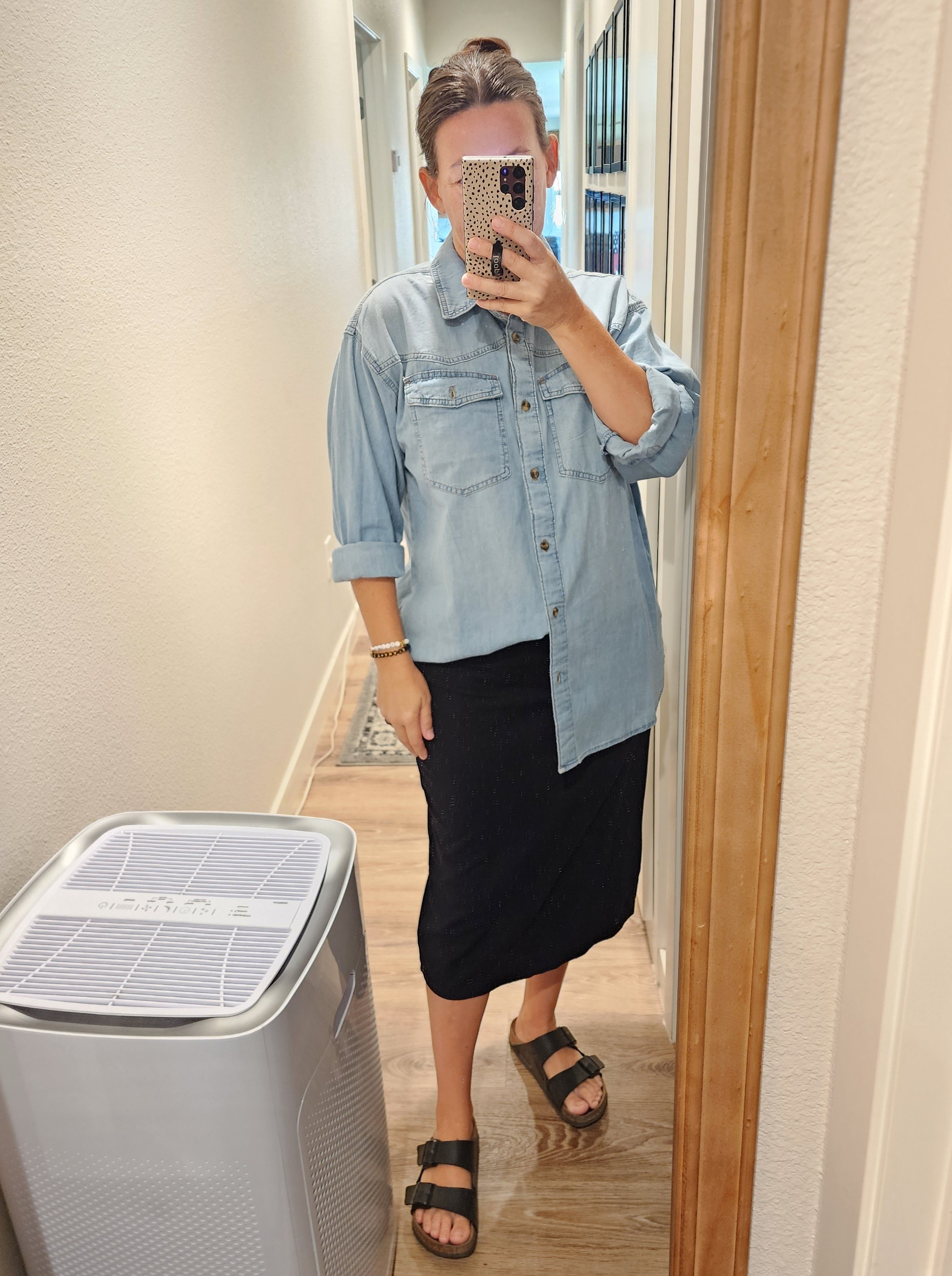 I love a good denim top! This one us fun! Oversized. I'm wearing a small. From Walmart. Sofia Vergara. Modest casual fashion birkenstock 

#LTKSaleAlert #LTKMidsize #LTKU