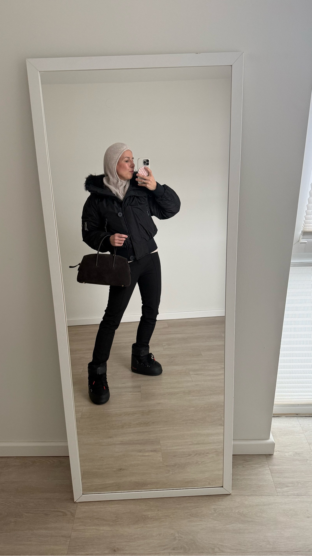 Skijacken in Größe 38
welche ist euer Favorit? Ich kann mich nicht entscheiden…

#LTKeurope #LTKdeutschland #LTKstyletip