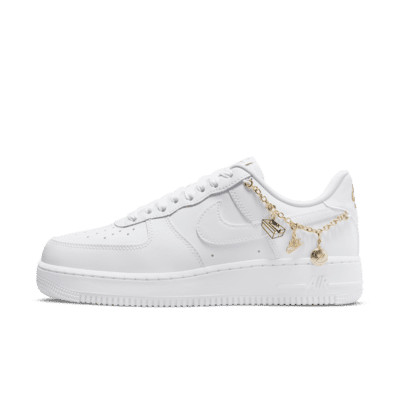 Nike Air Force 1 '07 LXWomen's Shoes | Nike (UK)