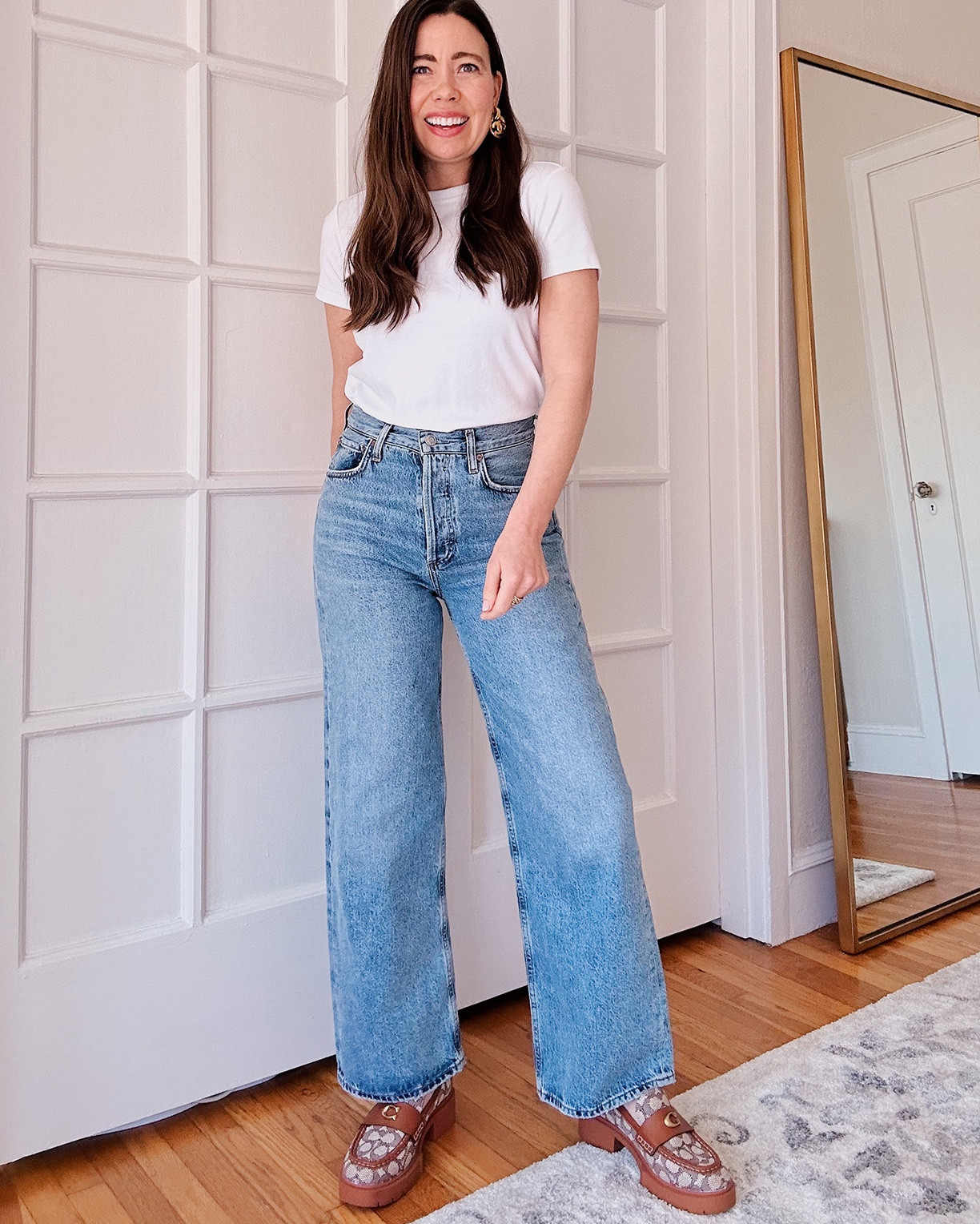 Agolde Ren Jeans size 26 in wash disclosure. On sale at Shopbop!

Agolde jeans, Agolde ren jeans, Shopbop sale 

#LTKSaleAlert #LTKStyleTip #LTKWorkwear