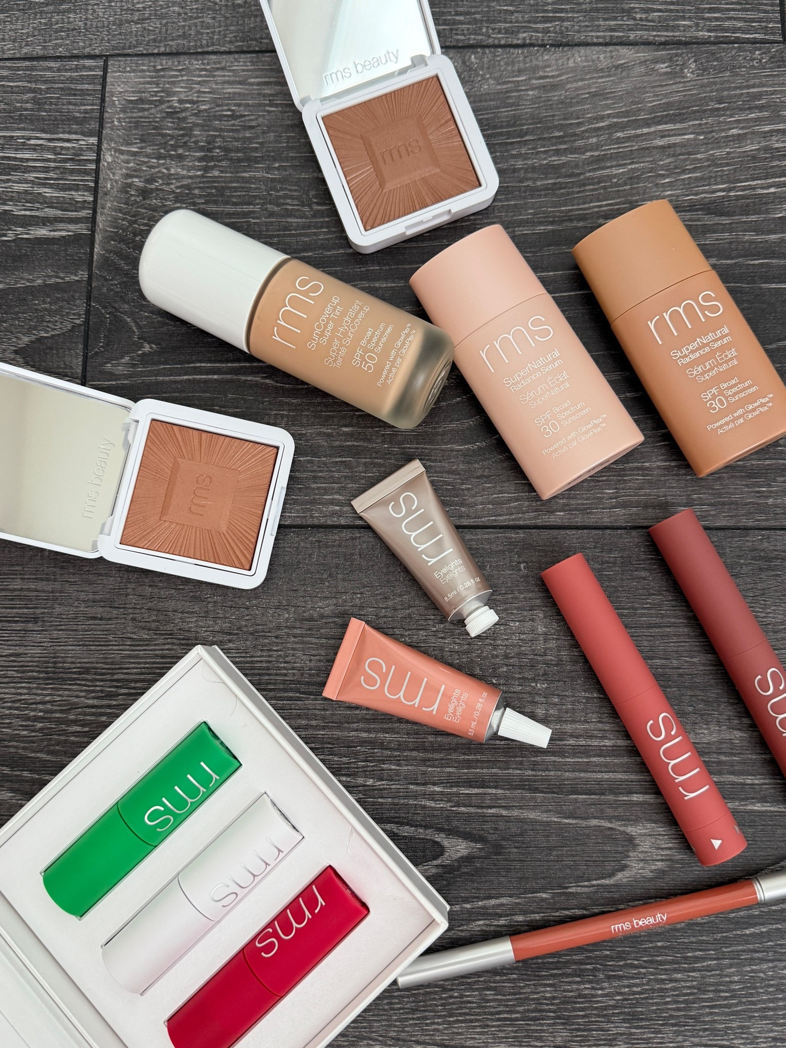 RMS Beauty - clean beauty - makeup - lip oil, bronzer, skin tint, lip liner 

#LTKGiftGuide #LTKBeauty #LTKOver40