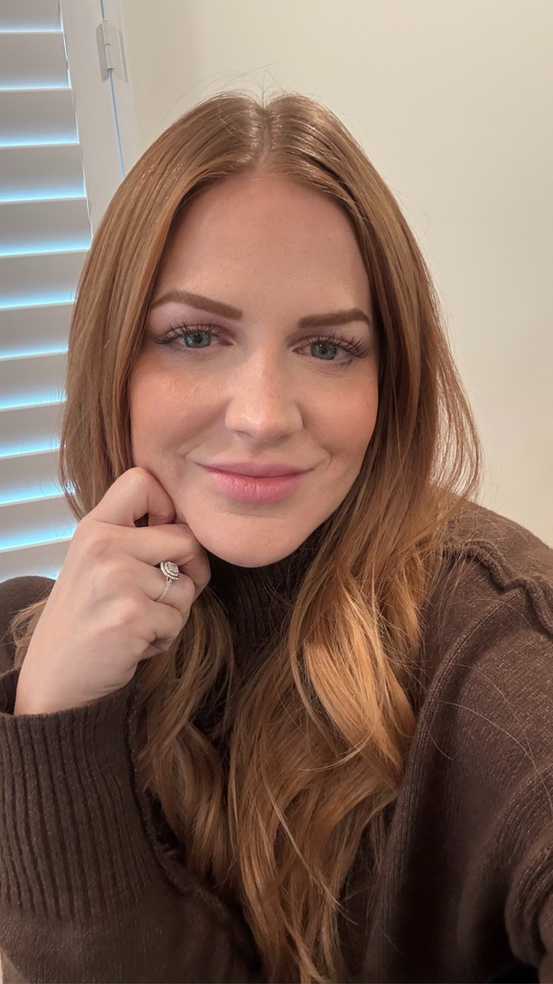 This might not be your corner of the Internet. No haul culture. No “dress your age” nonsense. No overspending. But if you want realistic style, confidence at 40+, and a smarter relationship with the trends, welcome. 💖

Linking my matching wool set from Commense because it is so good. Feels like pajamas and super warm.

#LTKstorytime #LTKmomlife #LTKOver40