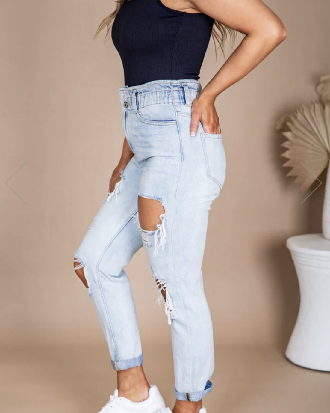 Spring denim 


#jeans #denim #springoutfit #weekendfit


#LTKstyletip #LTKmidsize
