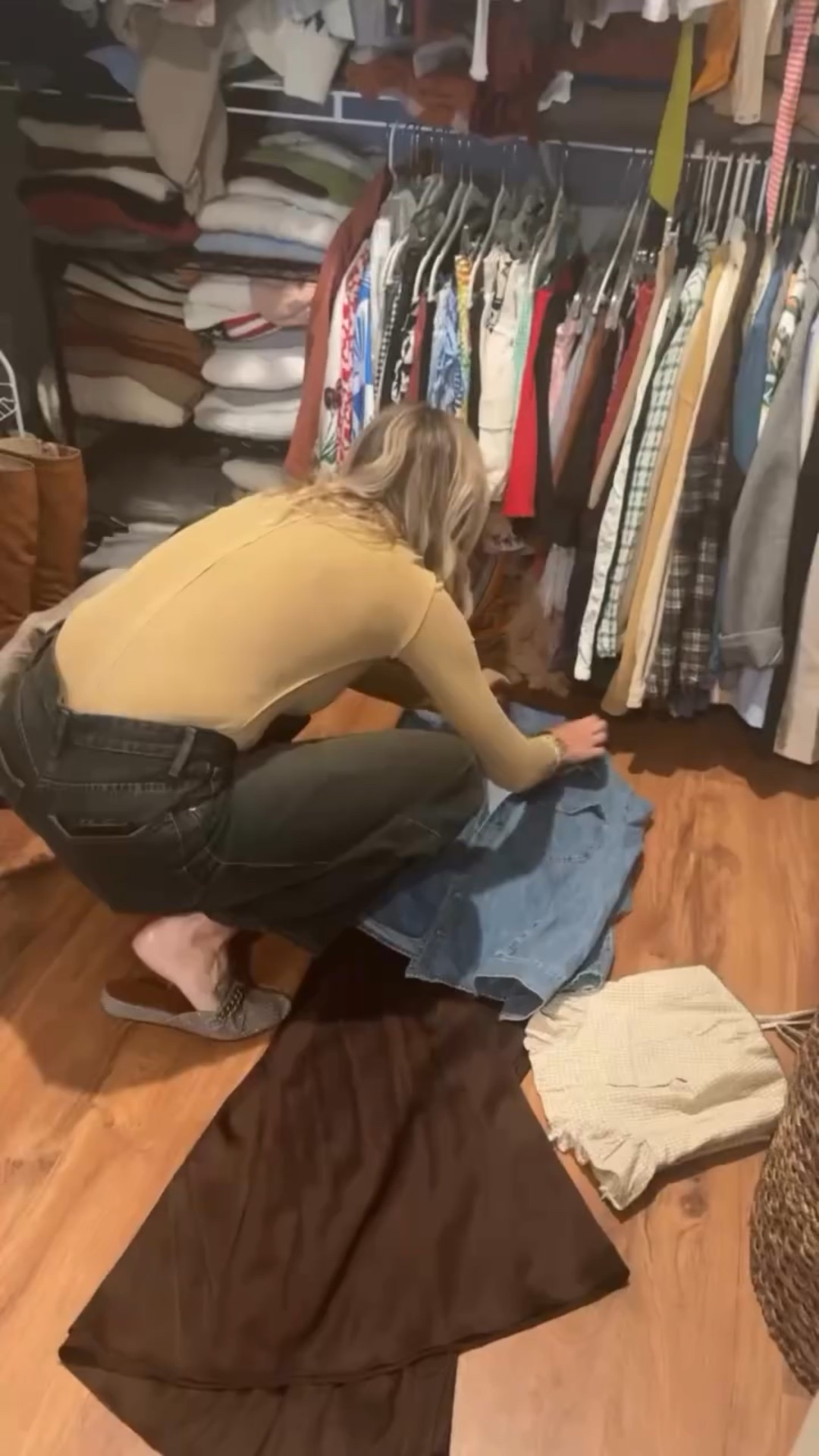 “I’m too old to wear that.” We hear it all the time, but here’s the truth: Style doesn’t have an expiration date. One of the most important things we’ve learned when helping clients ditch the “too old” mindset is that age isn’t the issue—confidence is. 

💡 Confidence comes from wearing clothes that reflect you today. 
💡 It’s about embracing timeless wardrobe staples and sprinkling in trends that feel authentic. 
💡 It’s choosing fit, fabrics, and accessories that support how you want to show up in the world. 

Age isn’t a limit—it’s an asset. You’ve earned your confidence, so let’s style it to match.

DM us if you’re ready to love your wardrobe at every age. Let’s create outfits that feel effortless and you. 

#StyleForEveryAge #AgeConfidentStyle #ConfidentDressing #PersonalStylistTips #WardrobeConfidence PersonalStylist EffortlesStyle.