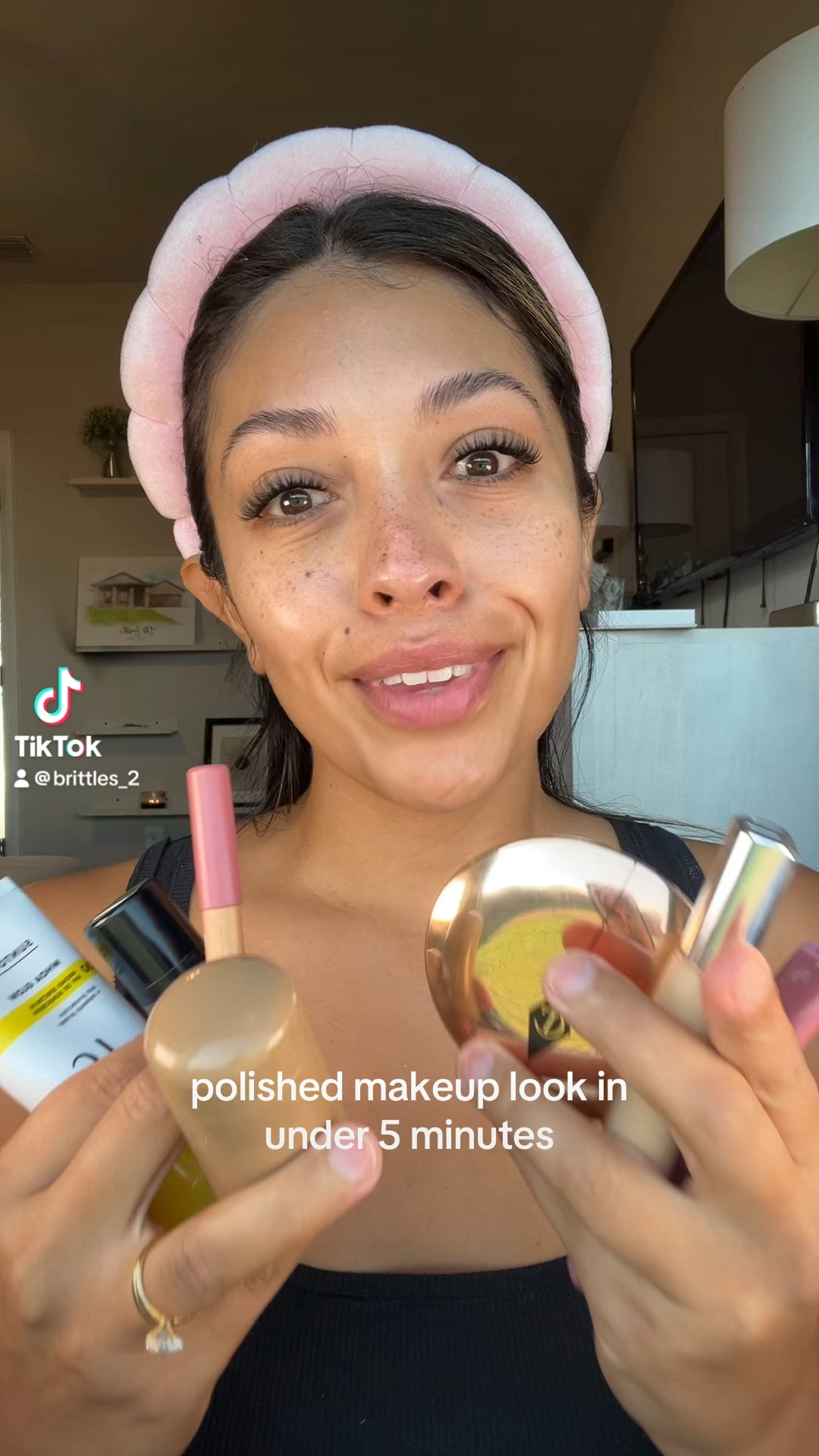 polished makeup look in under five minutes ✨

#LTKCon #LTKU #LTKBeauty
