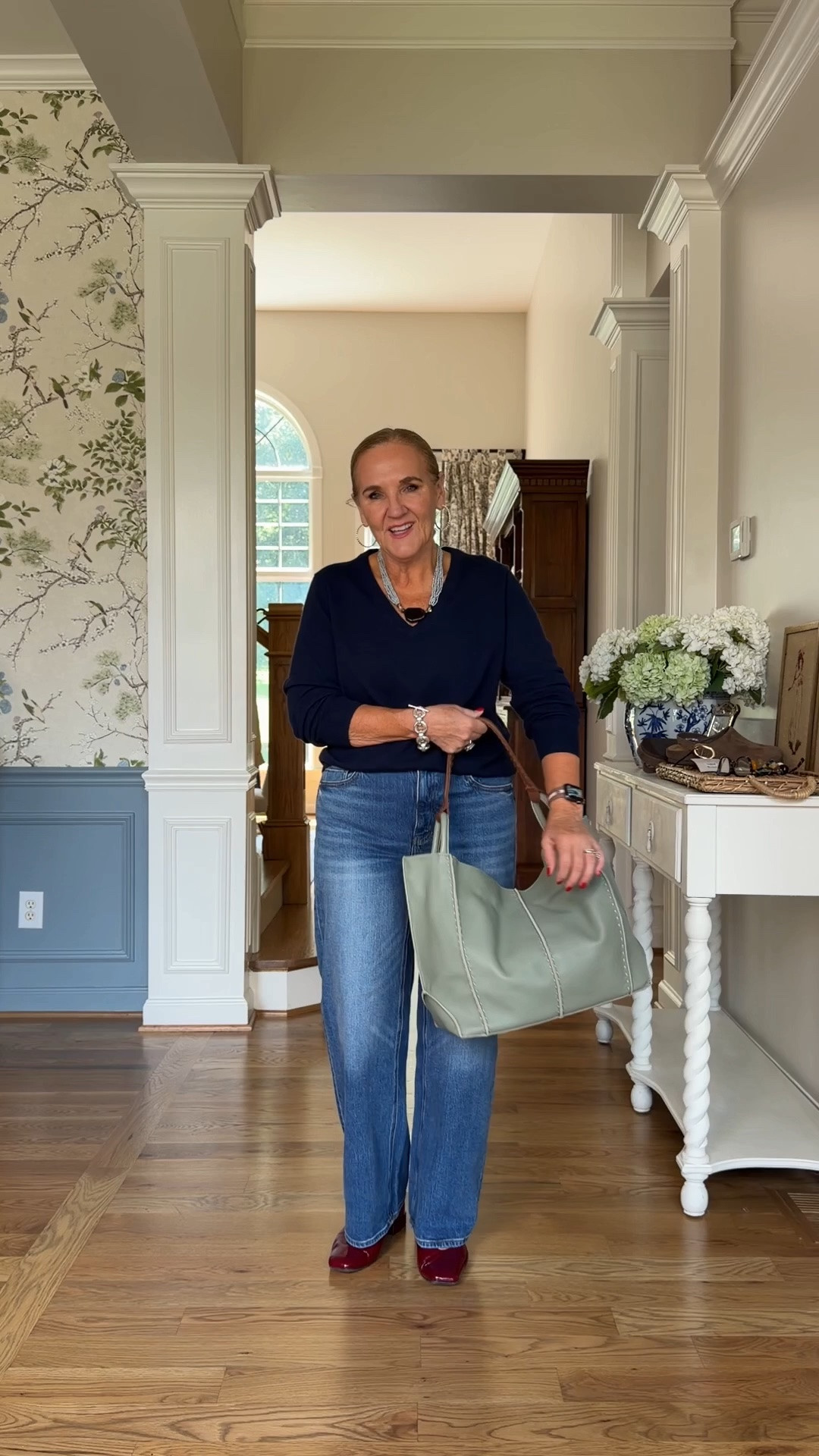 Sized up in this $50 cashmere sweater to a large 
Jeans 29 reg 
I found this bag in both a medium size a bit smaller than this too

#LTKOver40 #LTKootd #LTKMidsize