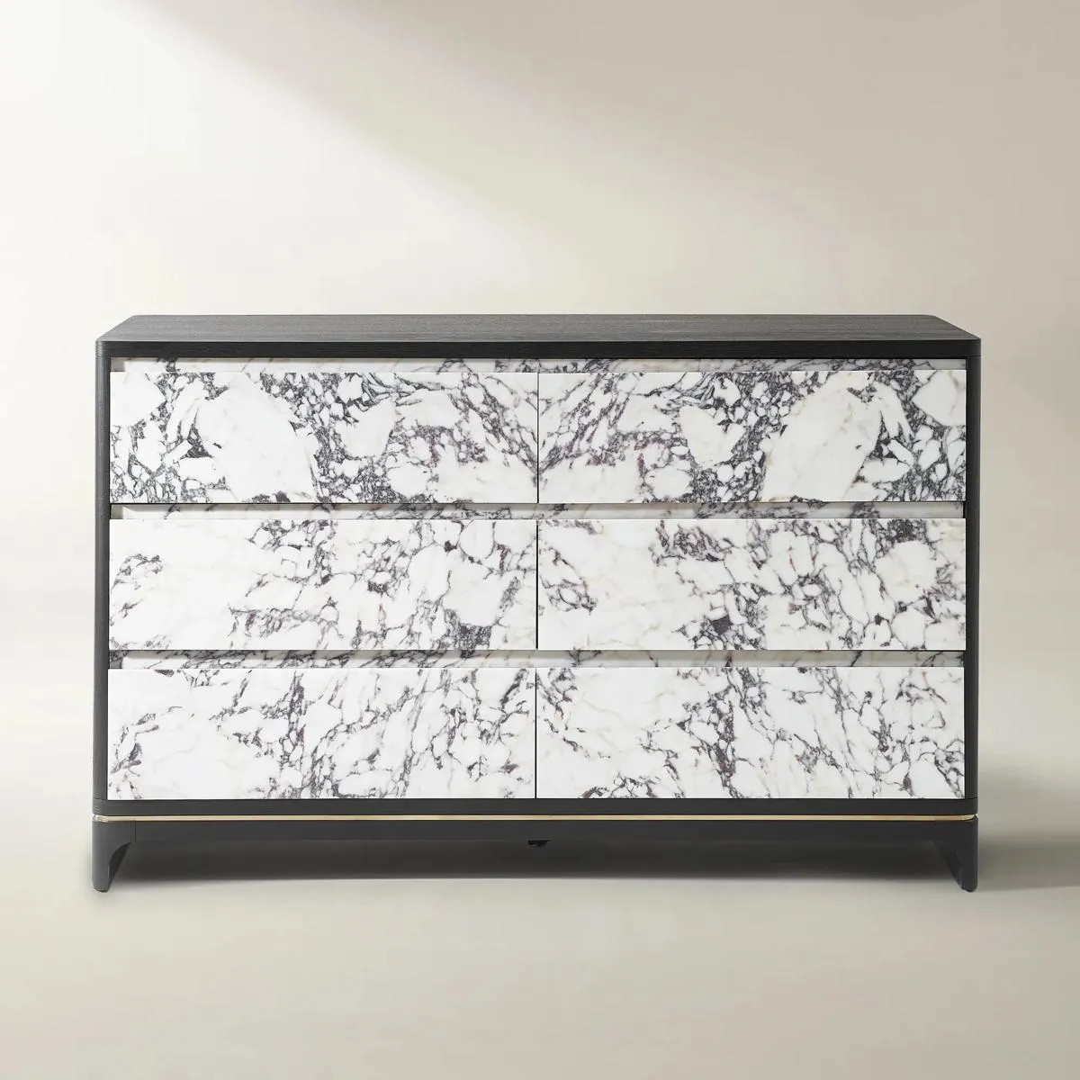 Vanta Wide Dresser | Z Gallerie