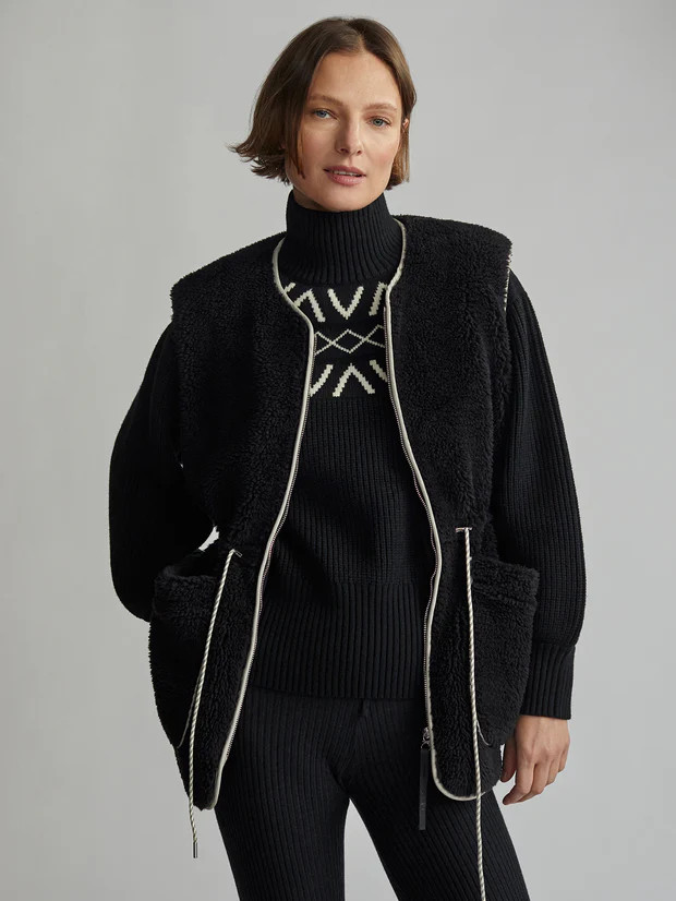 Kestrel Sherpa Gilet | Varley US | Varley USA