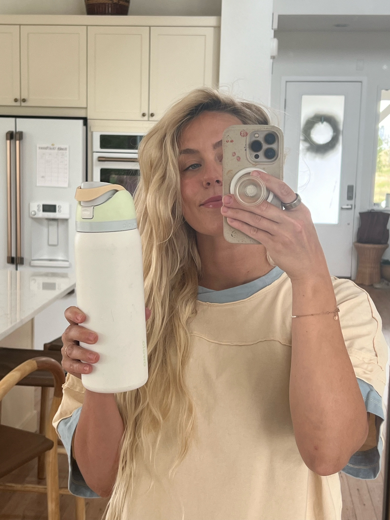 current workout faves 💪🏻 very into swapping the tops & bottoms of my different owalas!

#LTKFitness #LTKHome