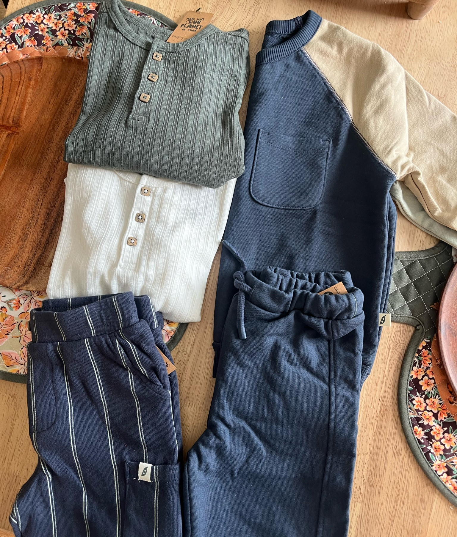 Walmart toddler boy haul

#LTKFamily #LTKBaby #LTKKids