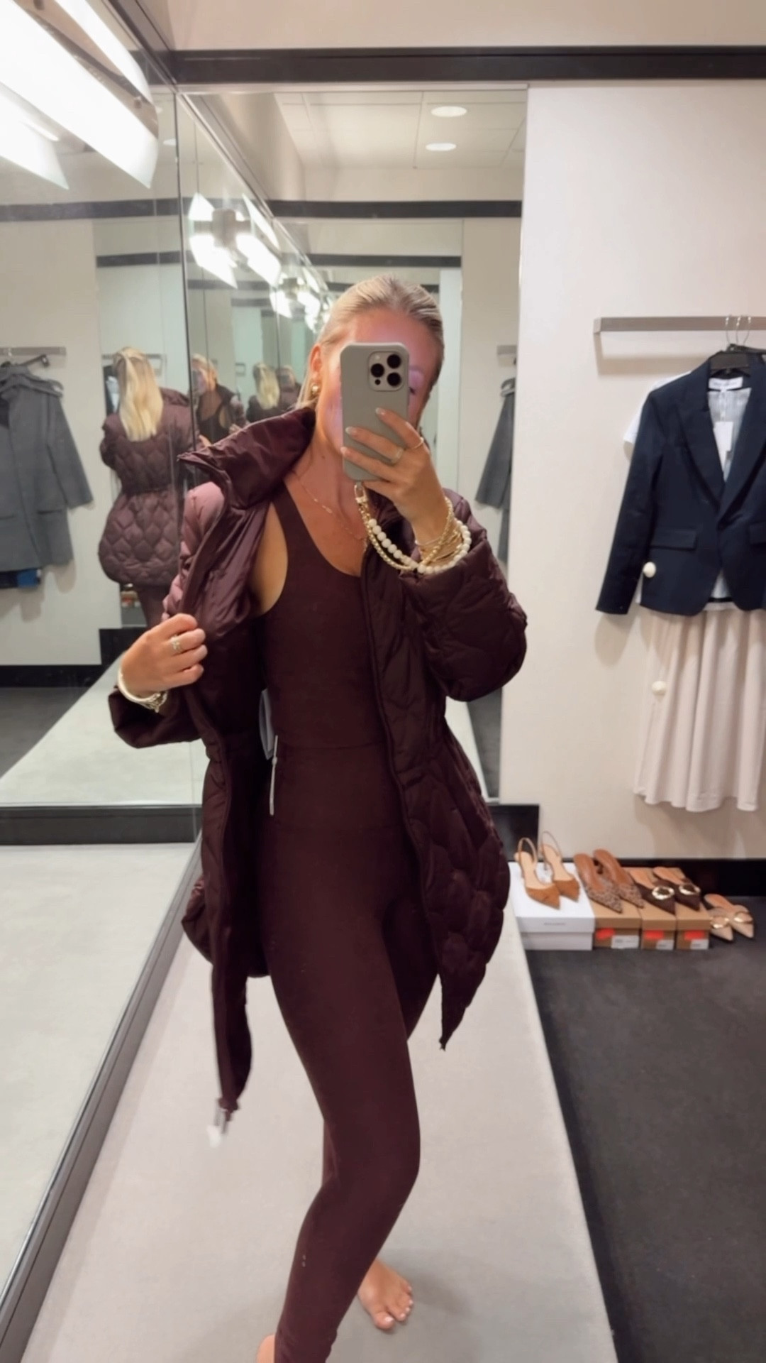 One of my favorite Nsale looks has been fully restocked! XS jacket / Small sports bra top / XS leggings

#LTKPetite #LTKActive #LTKStyleTip