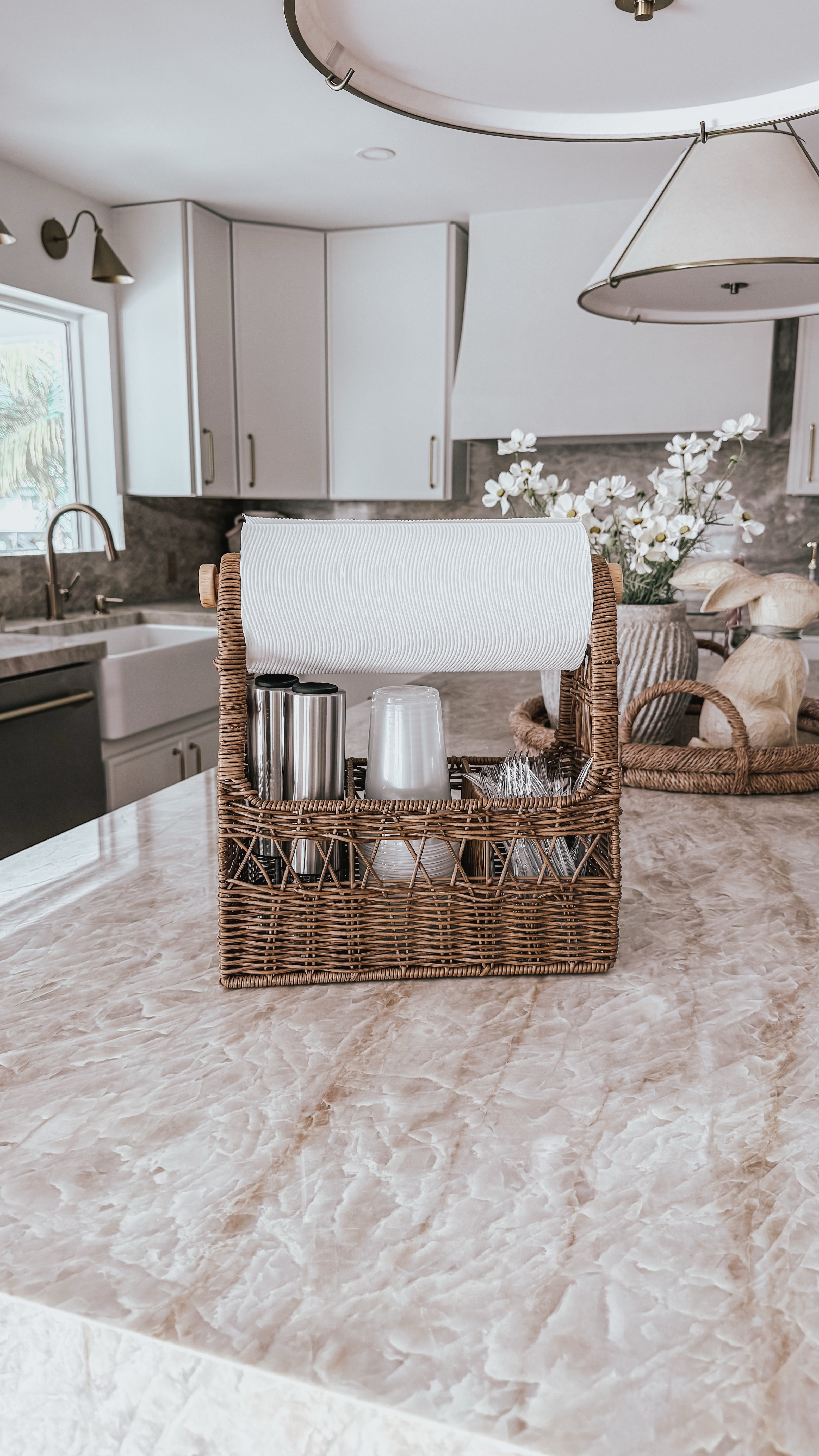 I found the cutest paper towel caddy for your spring and summer bbqs and pool parties! It holds a roll of paper & has 3 compartments for things like utensils, cups and condiments. It’s so pretty too! Also linking some other finds below from Walmart that are part of this new collection 🌞 

#walmart #walmartfind #walmarthome #serveware #bbqcaddy #outdoorfinds #hosting #kitchen #homefind #hostingfind 

#LTKHome #LTKParties #LTKWatchNow