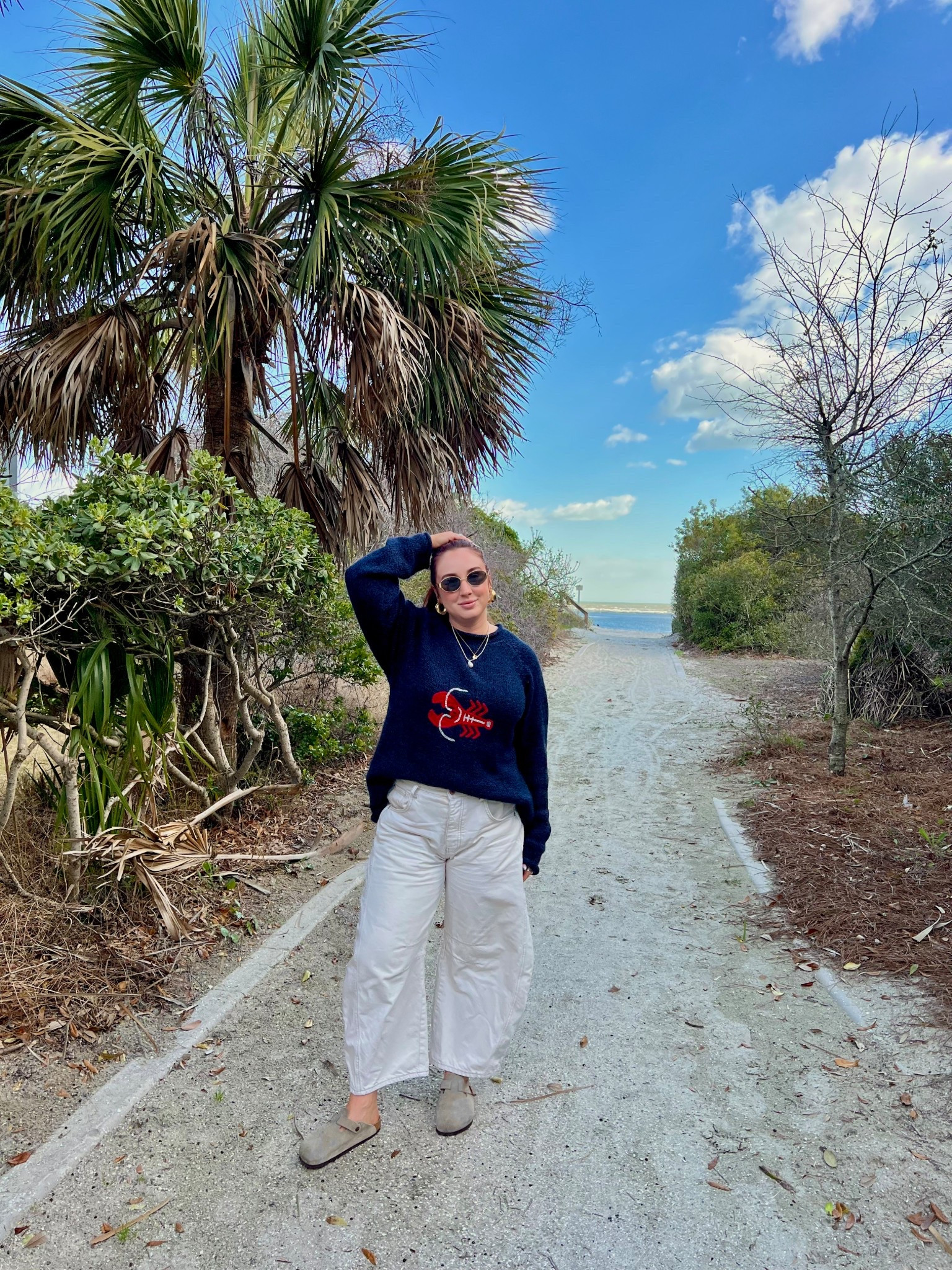 A costal holiday look 🐚🦞🌟 you can still be festive in warmer weather! I love a big slouchy statement sweater and barrel jeans 

Costal cowboy, holiday outfit, women’s style, Squidney, outfit inspo, casual outfit 

#LTKCyberWeek #LTKSaleAlert #LTKSeasonal