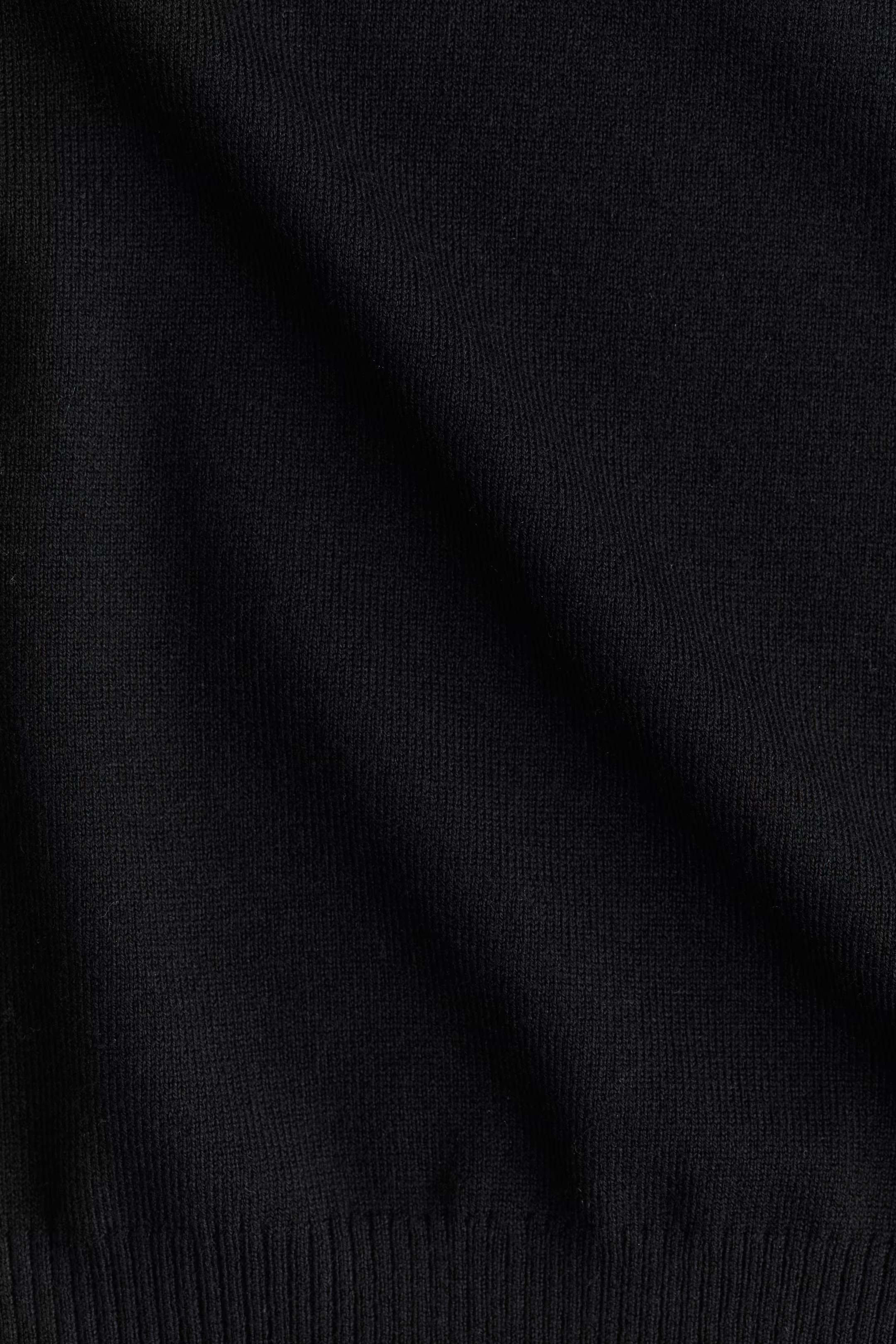 Fine-knit polo-neck top | H&M (UK, MY, IN, SG, PH, TW, HK)