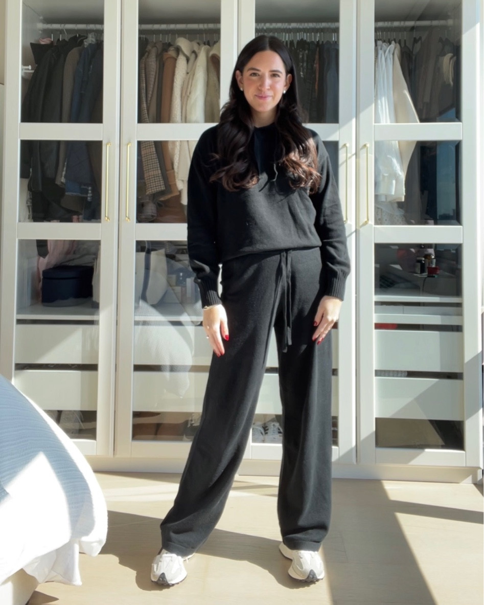 XSmall bottom 
Small tip

Gap sale, Black Friday, sale, lounge wear, matching set 

#LTKCyberWeek #LTKHoliday #LTKSeasonal