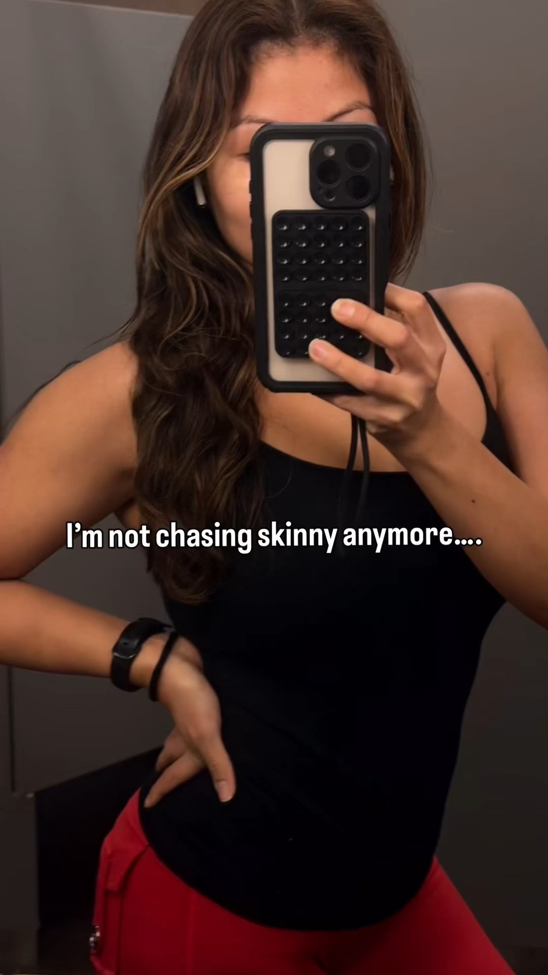 Strong. Confident. Disciplined.
Not shrinking myself — building myself.

This is what consistency looks like.
This is what self-respect looks like.

👑 Moms don’t expire. We evolve. 

Comment STRONG if this is your era.

#LTKfitnessgoals #LTKmomlife #LTKActive