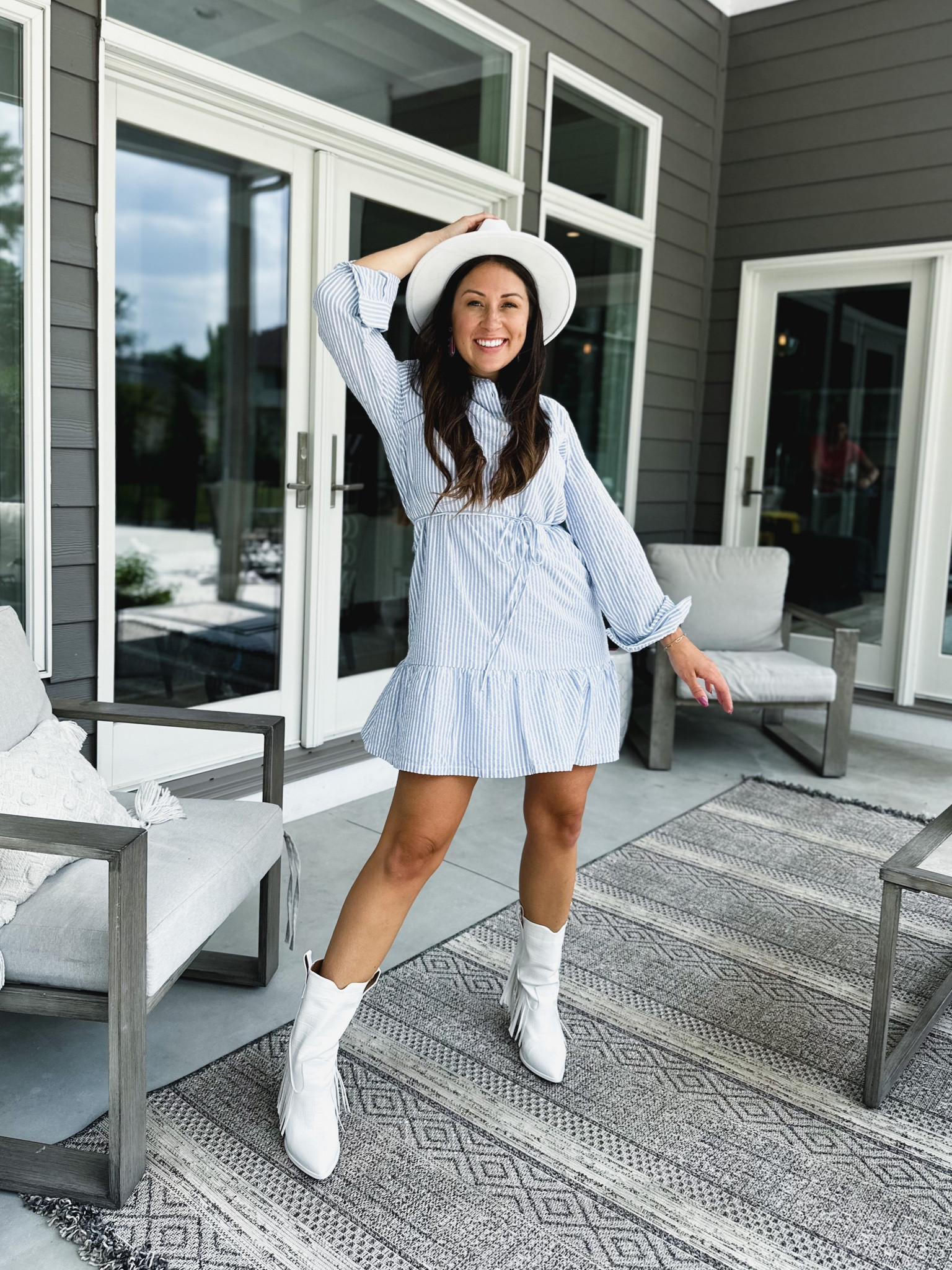 TTS small 🤍

#LTKSeasonal #LTKshoecrush #LTKwedding