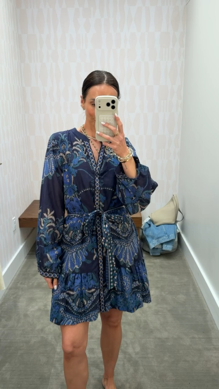 Evereve Spring Sale, everything on sale.

spring dress, navy dress, boho dress, mini dress, annabrstyle

#LTKSaleAlert