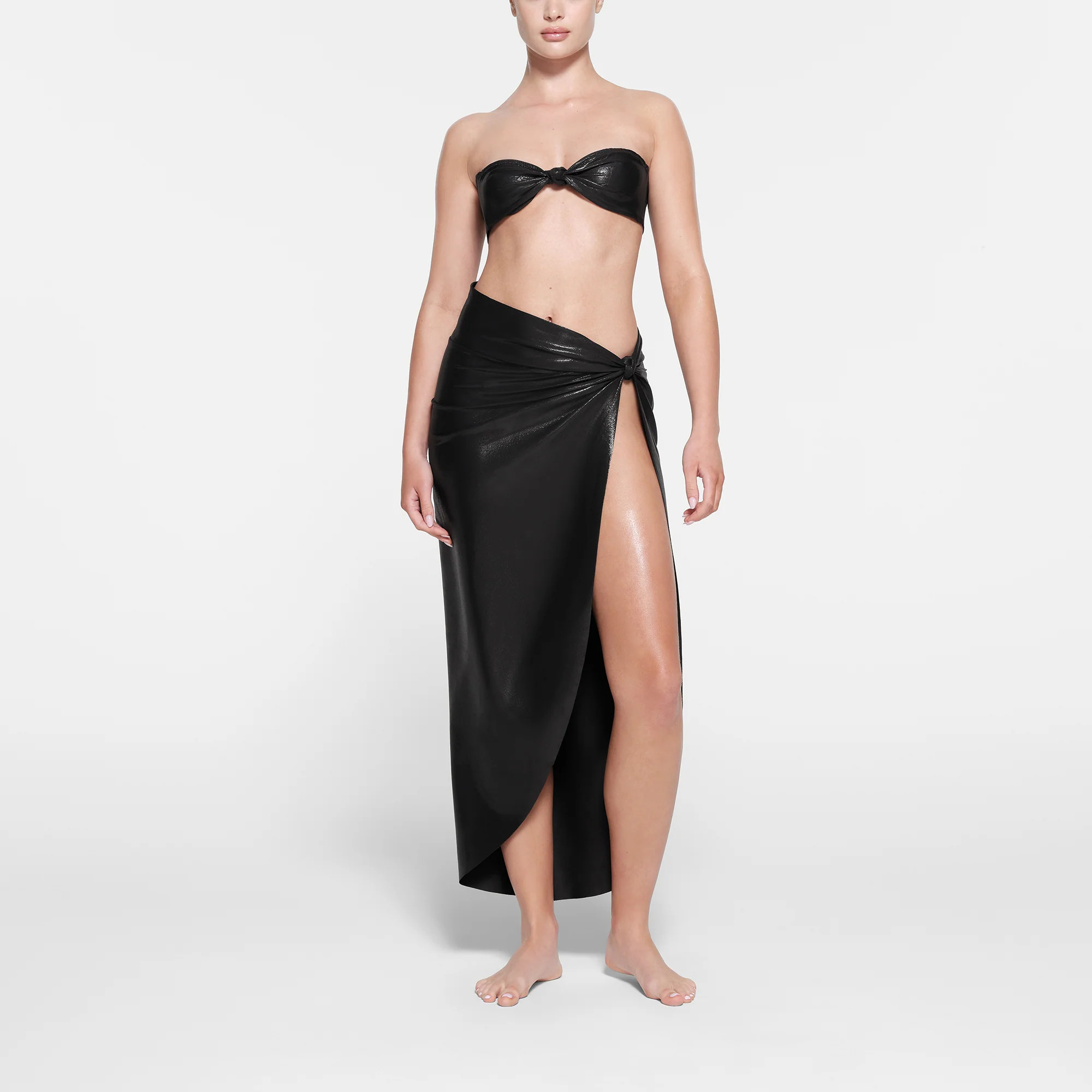 SKIMS Sarong Skirt | Black | Small | Liquid Shine Swim | SKIMS (US)