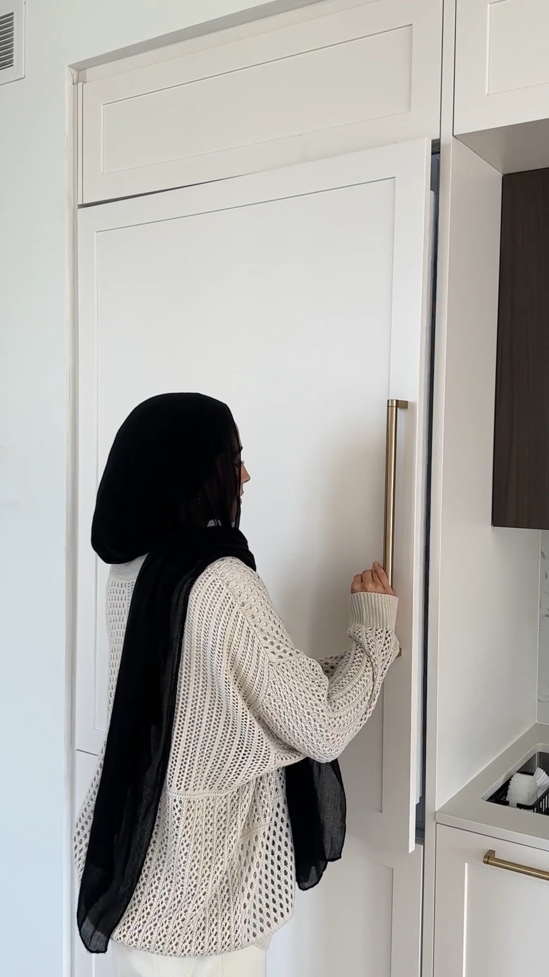 Organizing the Kitchen - Episode 2 🤎

#LTKhome #LTKVideo #LTKU