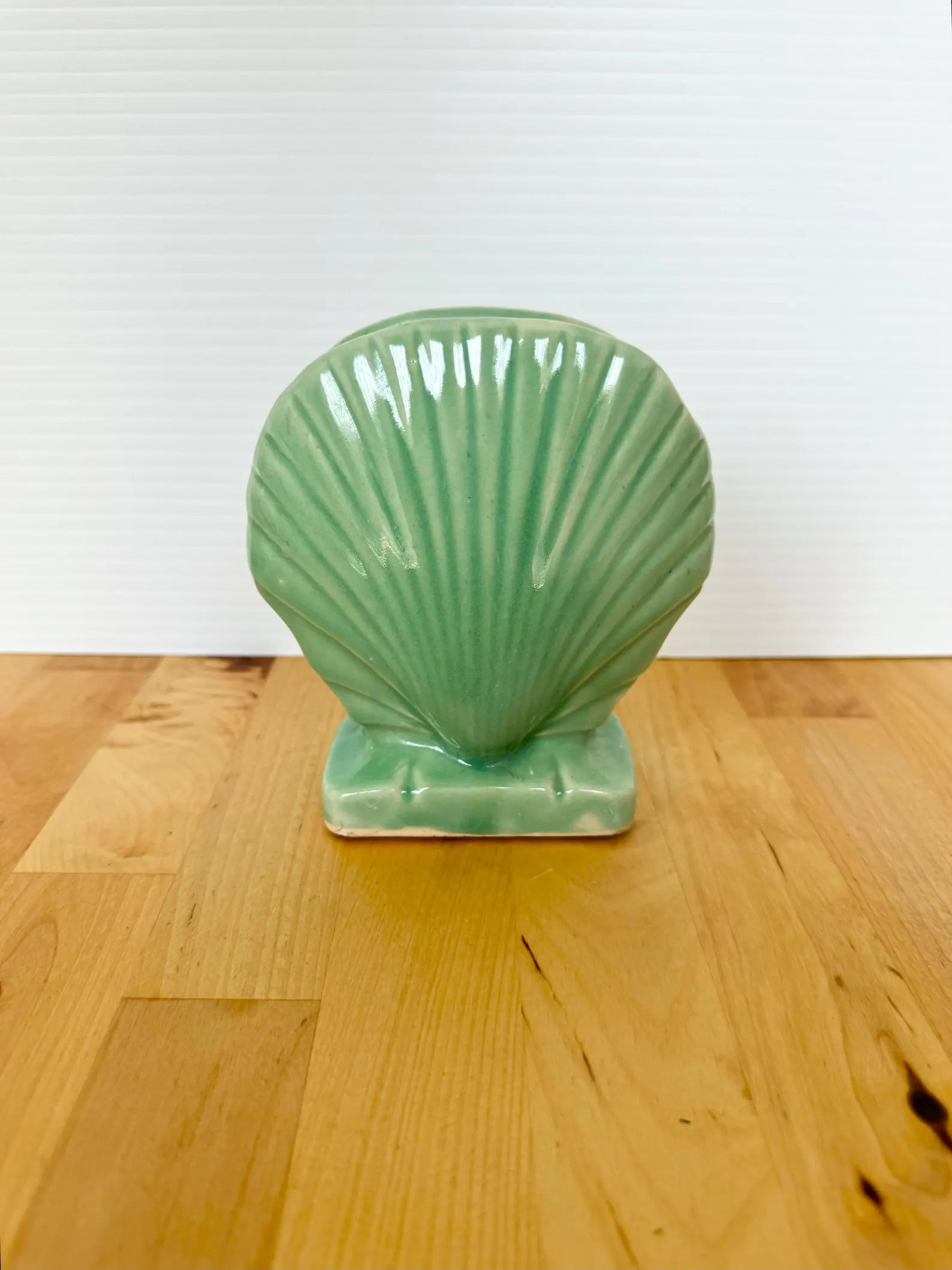 Vintage Seashell Ceramic Vase - Etsy | Etsy (US)