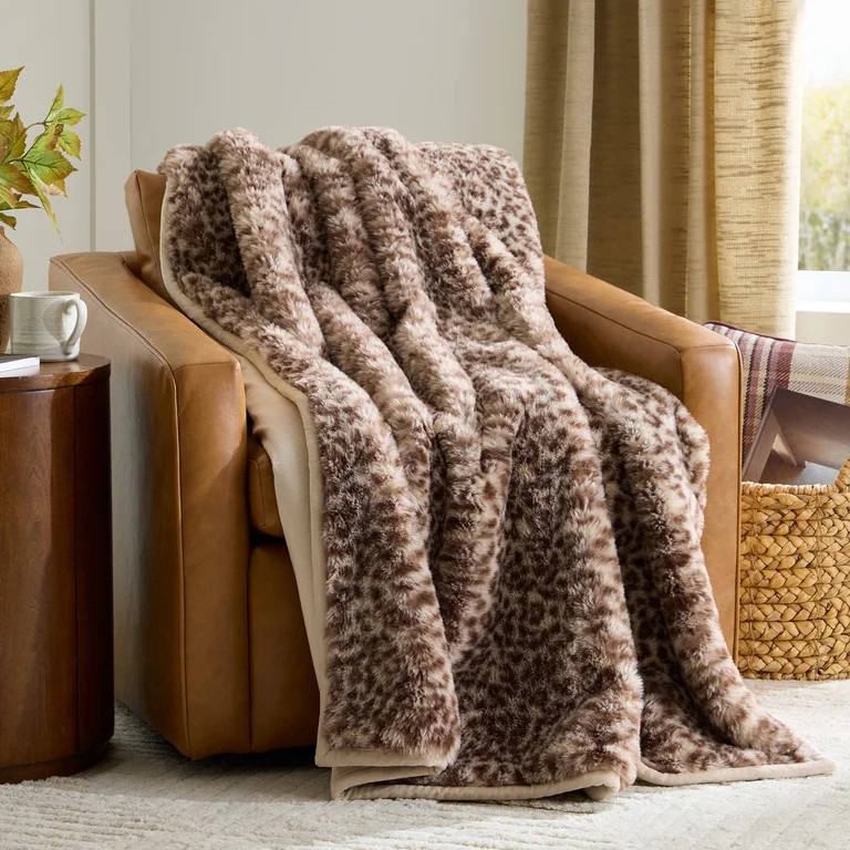 Better Homes & Gardens Leopard Faux Fur Oversized Couch Throw Blanket, Neutral, 50 x 72 in | Walmart (US)