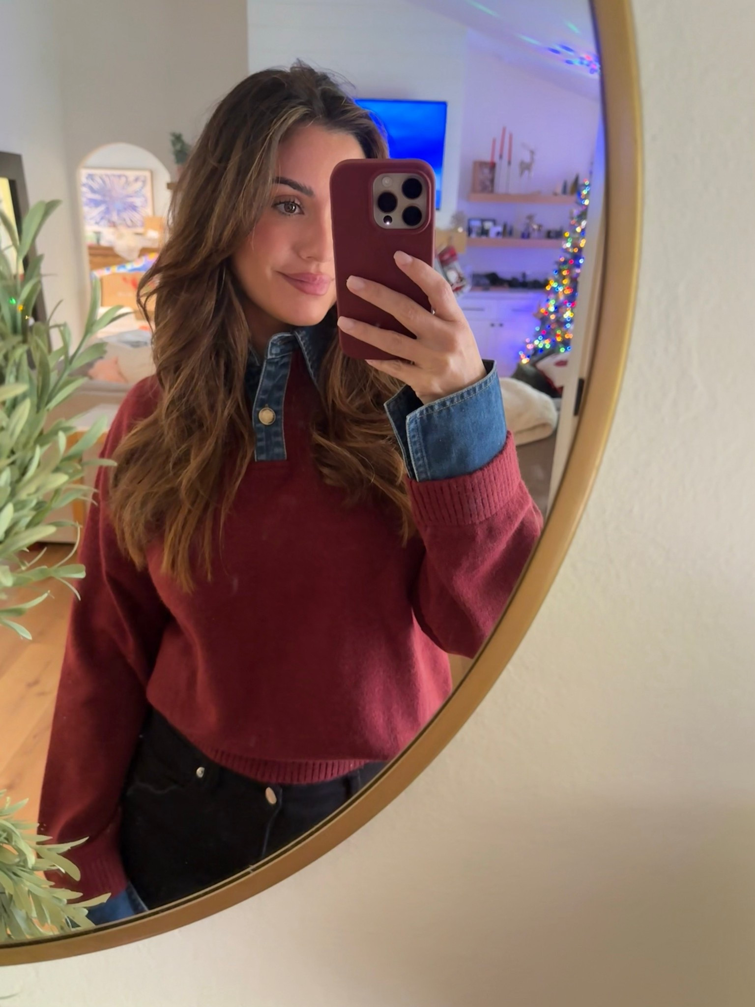 Obsessed with how the denim collar pops against this burgundy sweater — such a good contrast for fall. Paired it with black skinnies + black Chelsea boots because it’s absolutely pouring outside, but still wanted to look put-together.

Everything linked in my LTK ✨🛍️
#Commense #FallOutfit #LTKStyle #LTKFashion #OOTD

#LTKootd #LTKmomlife