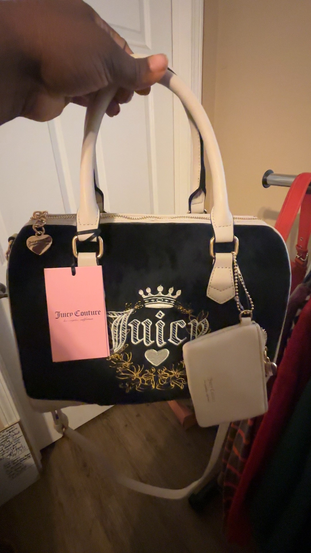 Juicy Couture 👜

#LTKPlusSize #LTKOver40 #LTKItBag