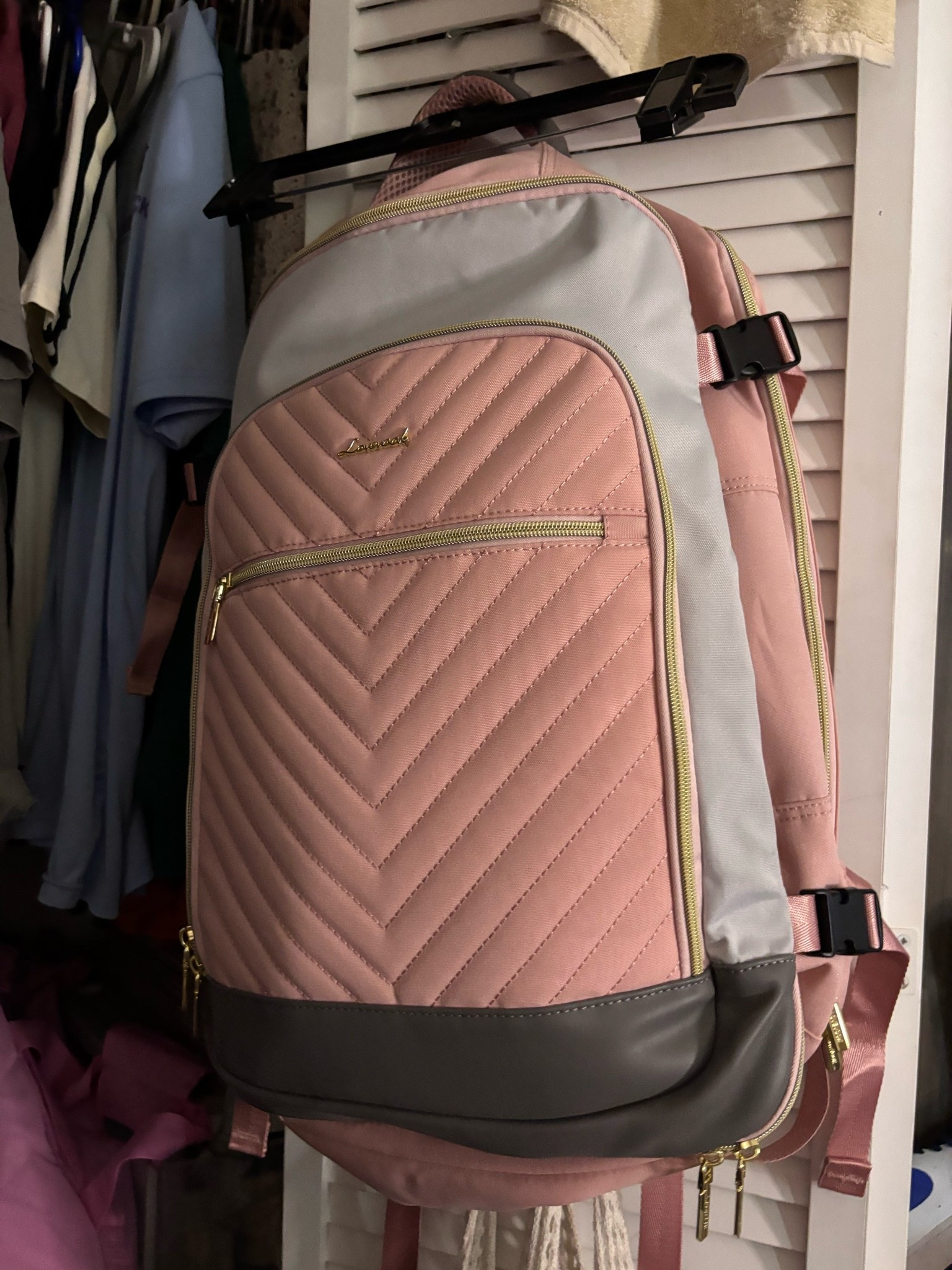 The best personal travel bag that you don’t have to purchase a carry on for! 🤍

travel essentials ✈️ carry-on must haves 🧳 airport outfit inspo 🤍 personal bag packing tips 🌴 travel favorites ✨ amazon travel finds 🎒 flight essentials ☁️ TSA approved toiletries 💄 mini beauty products 🫶 organization hacks 📸 travel content creator essentials 🌊 beach vacation packing 🏝️ weekend getaway vibes 💕 carry-on packing list ✈️ travel aesthetic 🤍

#LTKU #LTKTravel #LTKSaleAlert