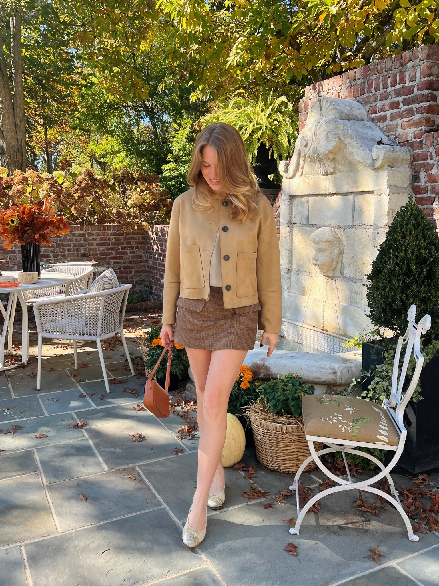 fall ootd 🍂 my fave mini skirt + the perfect fall jacket (under $60!)

#LTKStyleTip #LTKSeasonal #LTKFindsUnder100