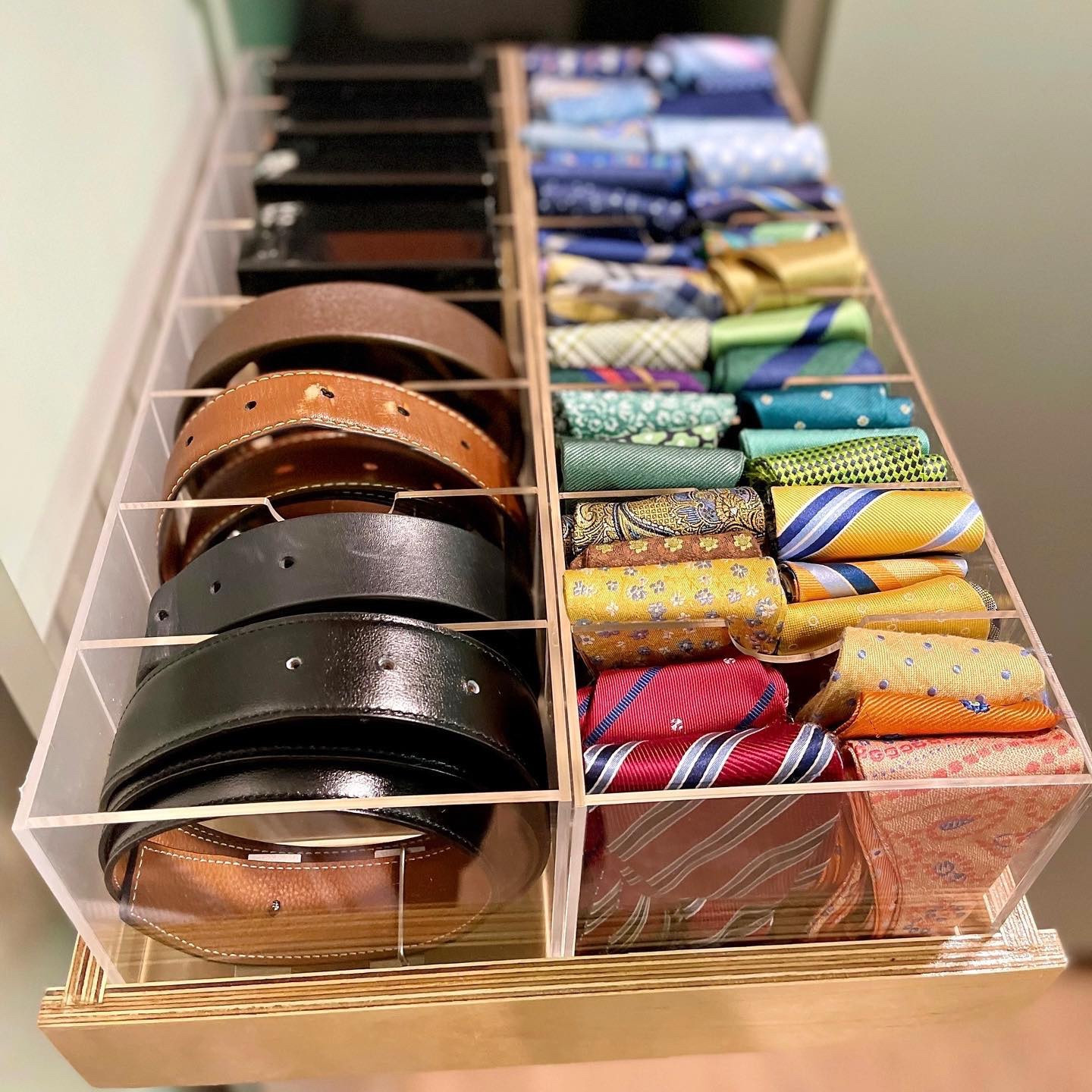 Do people wear ties anymore?!
⠀⠀⠀⠀⠀⠀⠀⠀⠀
As a kid, getting a tie for dad was always an easy go to gift. Between casual office attire and wfh, what does one get their dad now 🤯
⠀⠀⠀⠀⠀⠀⠀⠀⠀
A tie organizer (arranged in ROY G BIV order obviously)! Also great for belts, bow ties and tie boxes 👔
⠀⠀⠀⠀⠀⠀⠀⠀⠀
Organization sold separately.
⠀⠀⠀⠀⠀⠀⠀⠀⠀
#shaiorganized #professionalorganizer #atxorganizer #austinprofessionalorganizer #atx

#LTKTravel #LTKSeasonal #LTKHome
