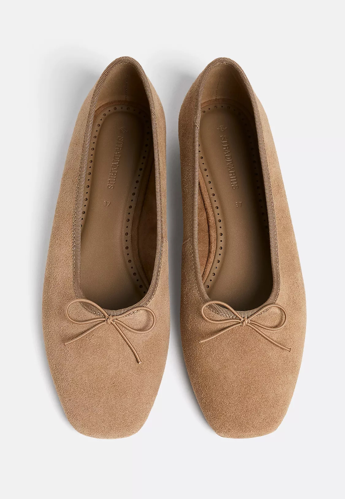 Split suede ballet flats with bow - Women's All | Stradivarius United Kingdom | Stradivarius (UK)