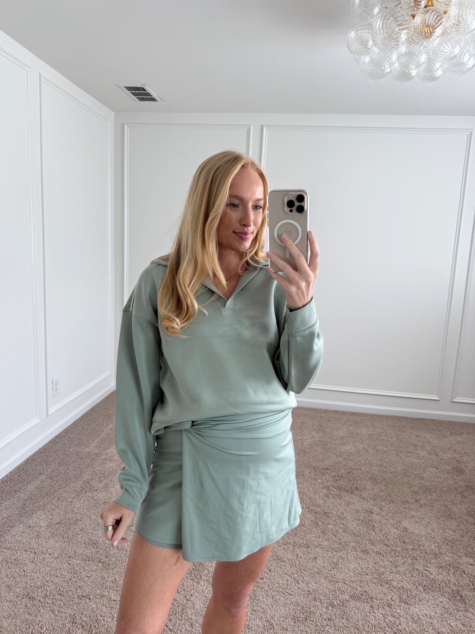 Still loving this target athleisure set! I wasn’t expecting it to be bump friendly but it’s actually so comfortable - I sized up to a medium for the bump but otherwise it’s TTS

Tennis skirt / grand millennial fashion // target haul // target outfit 