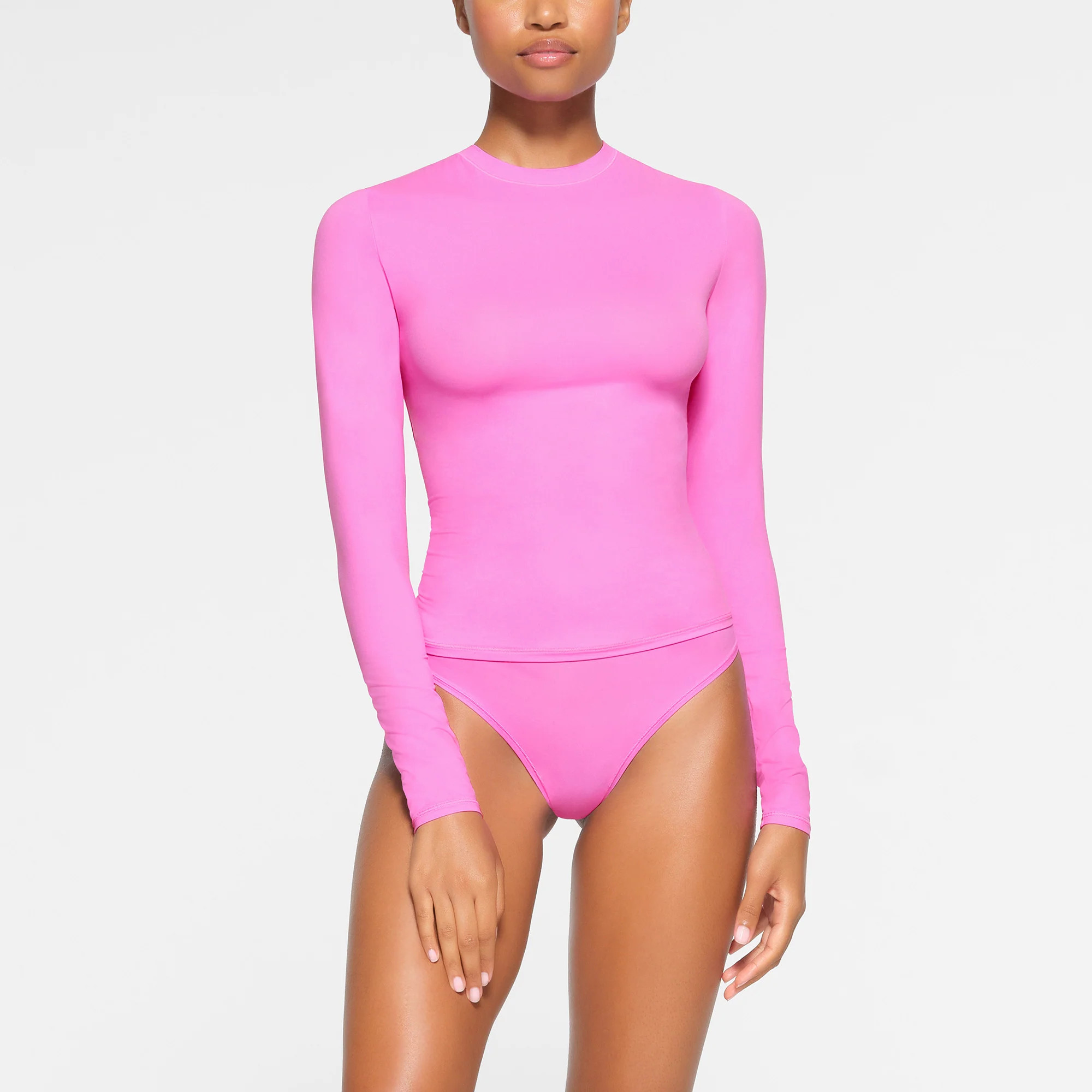 SKIMS Long Sleeve T-Shirt | Pink | Medium | Fits Everybody | SKIMS (US)