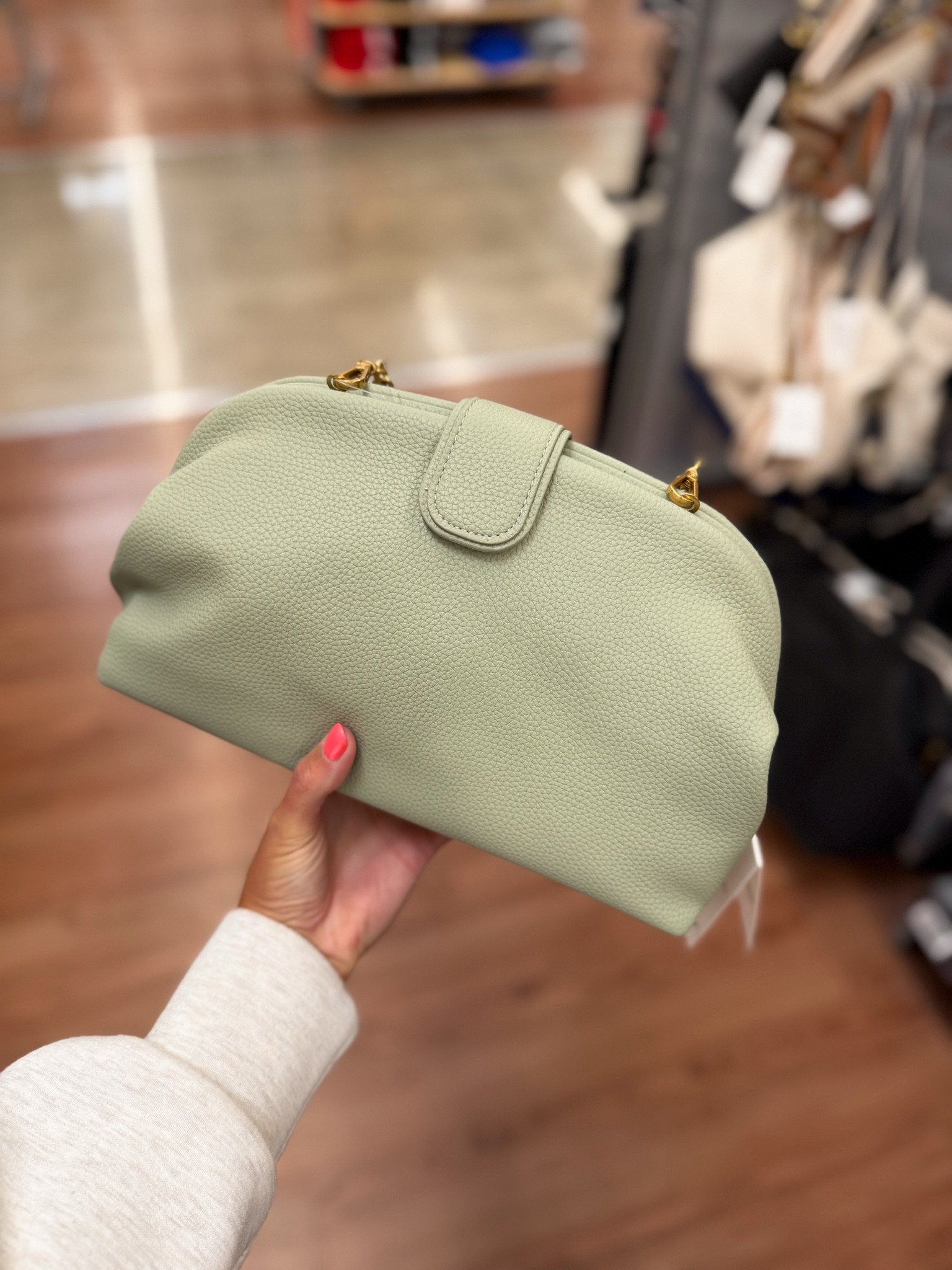 Walmart clutch down to $16. Available in two other color options.

#LTKSeasonal #LTKSaleAlert
