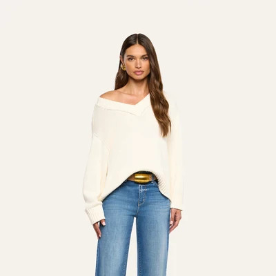 L'AGENCE Paxton Oversized Pullover In Ivory | L'Agence