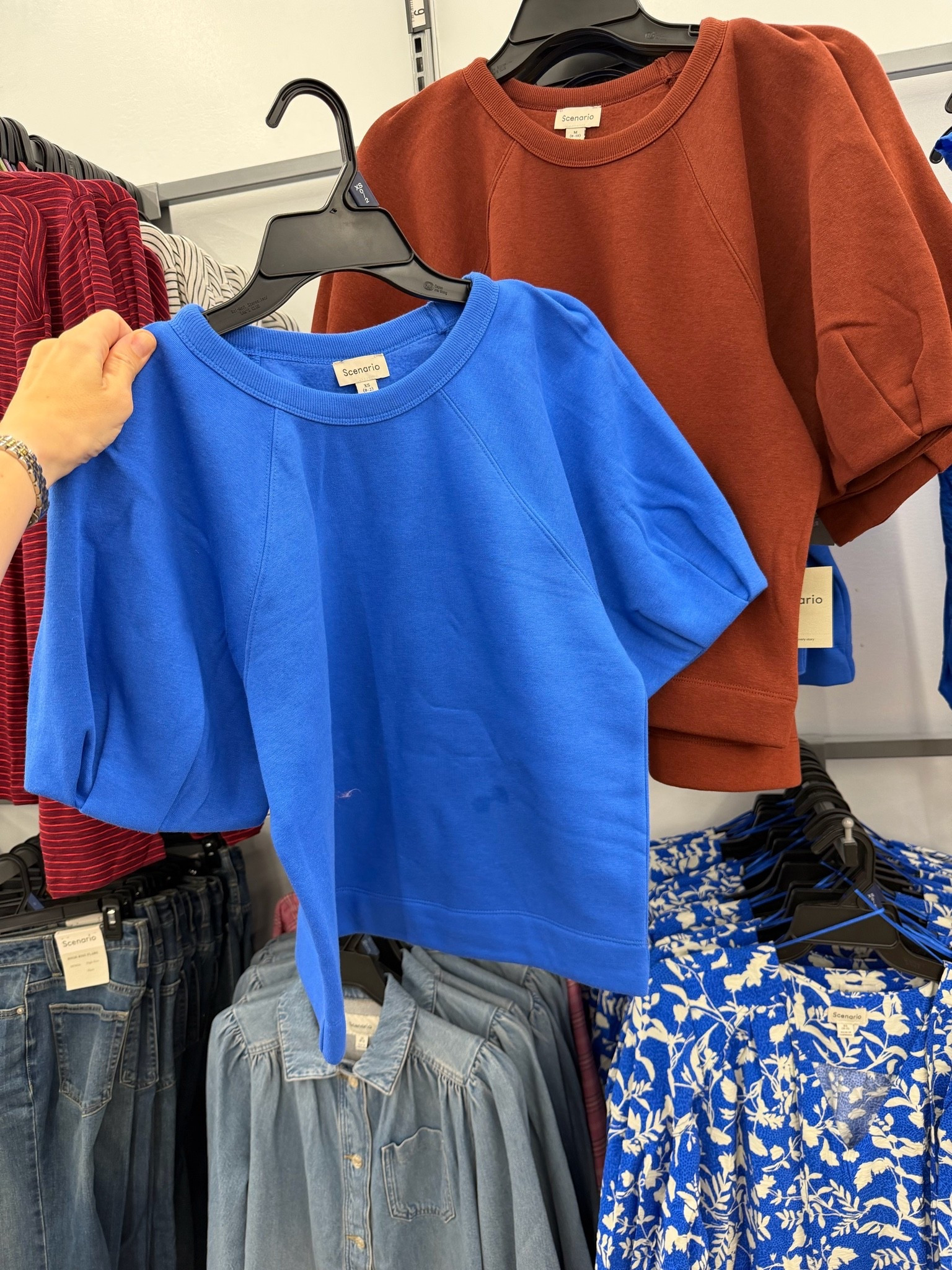 Short sleeve fleece sweatshirt tops at Walmart new for fall 2026 #walmartfashion

#LTKOver40 #LTKxWalmart