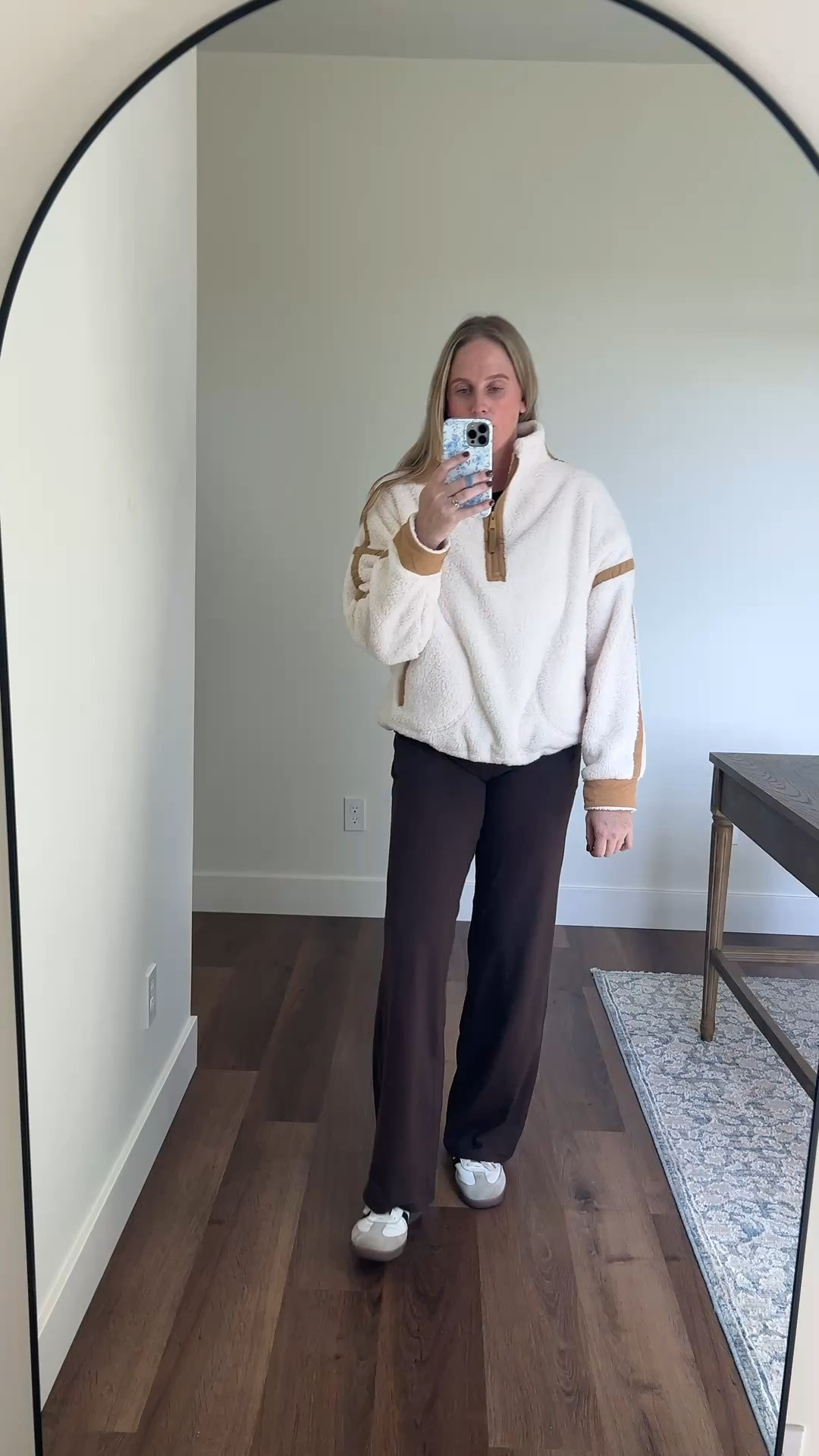 These quarter zips are SO good 😍 FYI you can adjust the bottom - I almost returned it because I didn’t see that at first. Total free people look for less

#LTKootd #LTKgrwm #LTKmomlife
