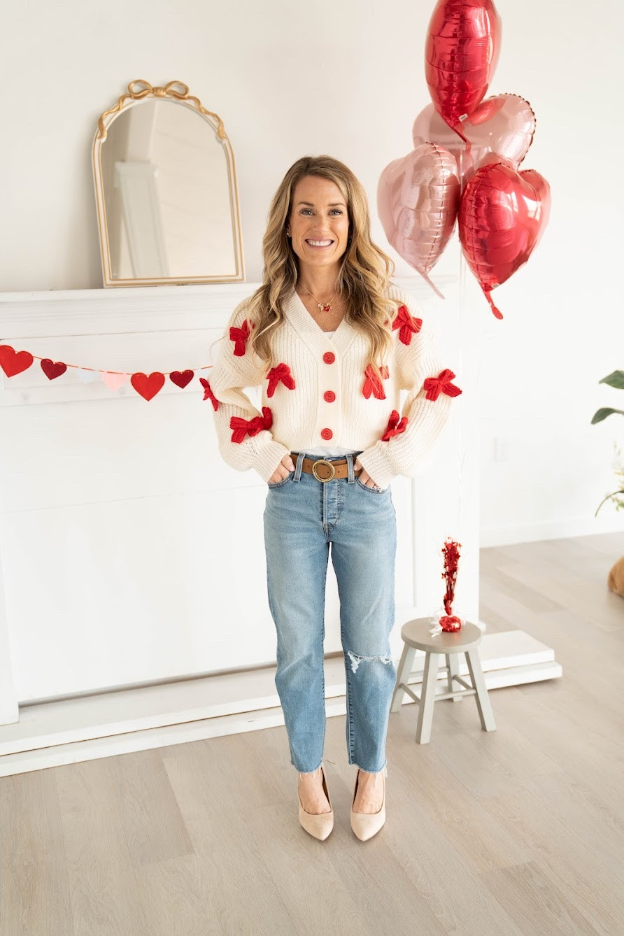 The cutest Valentine’s Day outfits!

Amazon fashion  winter fashion  jeans  casual outfit sweaters  cozy style  winter outfit  cardigan  mom outfit  trendy fashion   Galentine’s Day outfit 

#LTKgrwm #LTKmomlife #LTKootd