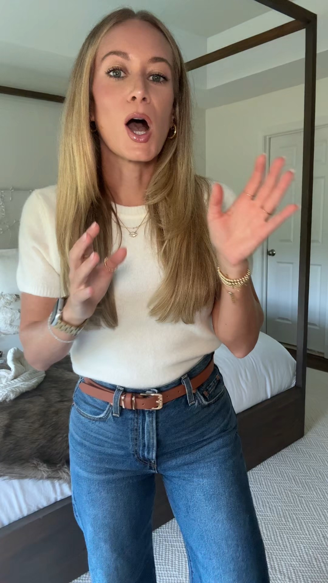 Elevated essential of the week - Levi’s ribcage jeans, wearing size 26/30! 

linking all the looks I wore in the reel as well xx  

#LTKSeasonal #LTKFallSale