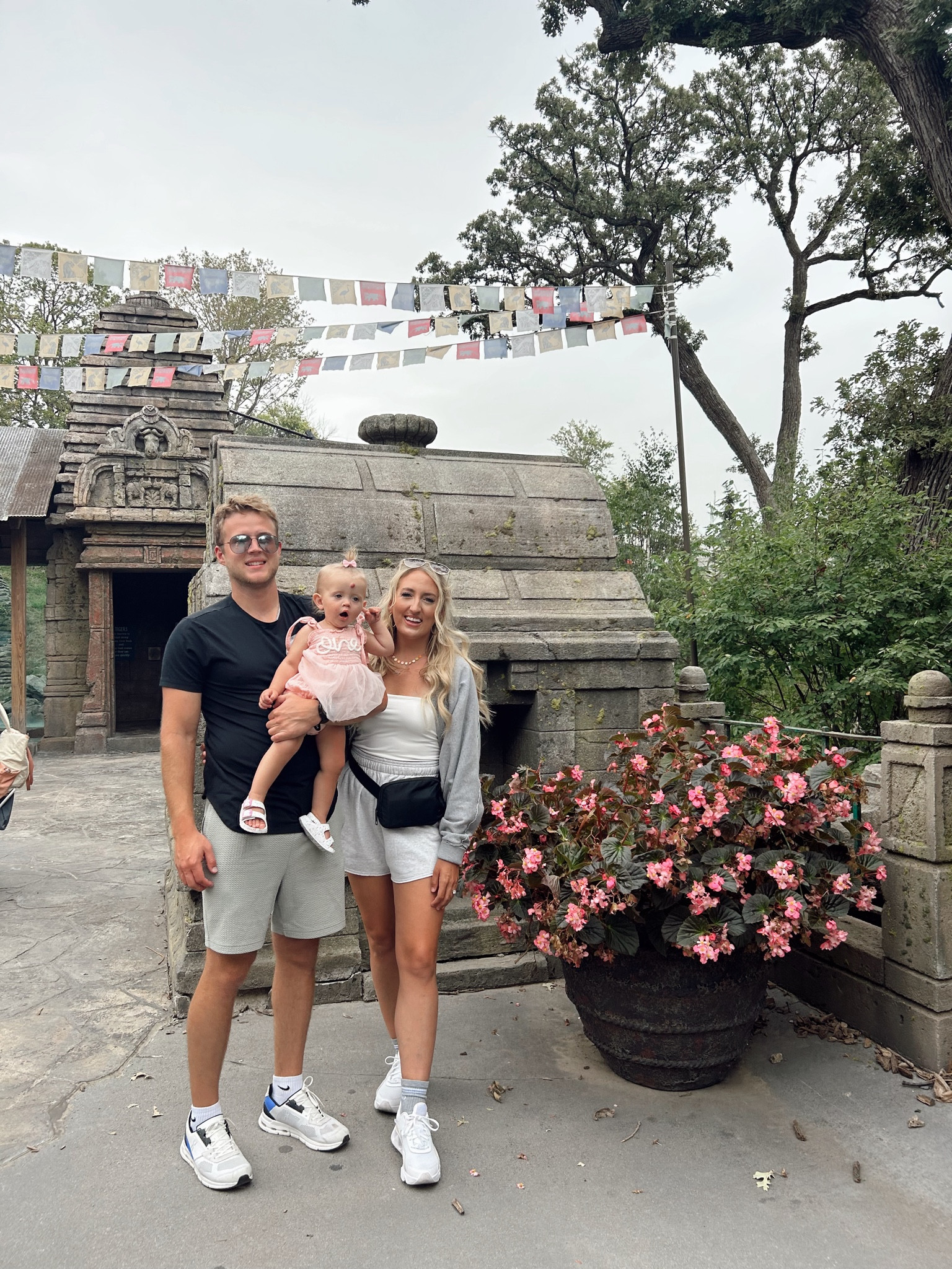 what i wore to the zoo for my daughter birthday 🥳 

#LTKSeasonal #LTKMidsize #LTKStyleTip