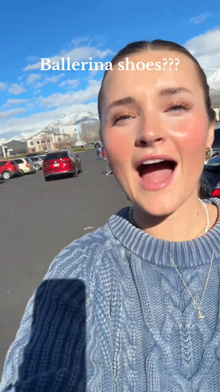   

 

#LTKGiftGuide #LTKFindsUnder50 #LTKBeauty