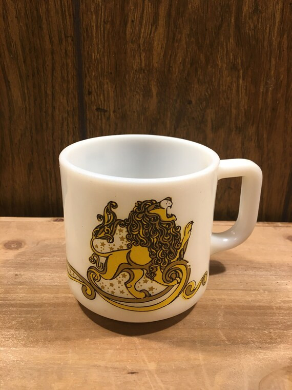 Vintage Kitchenware - Milk Glass Mug - Leo the Lion - July & August Birthday Gift - 1976 Boho Ast... | Etsy (US)