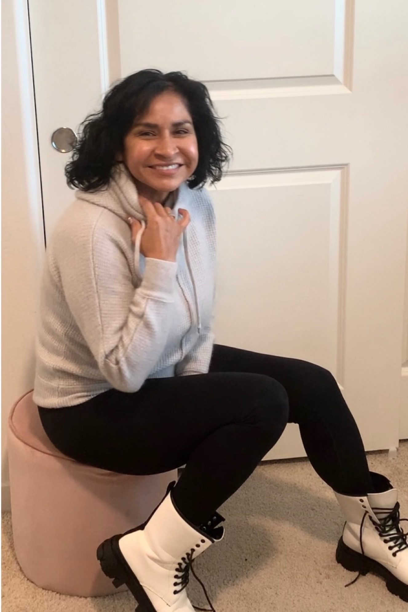 #cashmere #grayhoodie #hoodedsweater #jamesperse #combatboots #whiteboots #blackleggings #sweaterweather #hoodedsweater #casualootd #graycashmere #neutrals #classic #chic #luxury 

#LTKFind #LTKFestival #LTKshoecrush