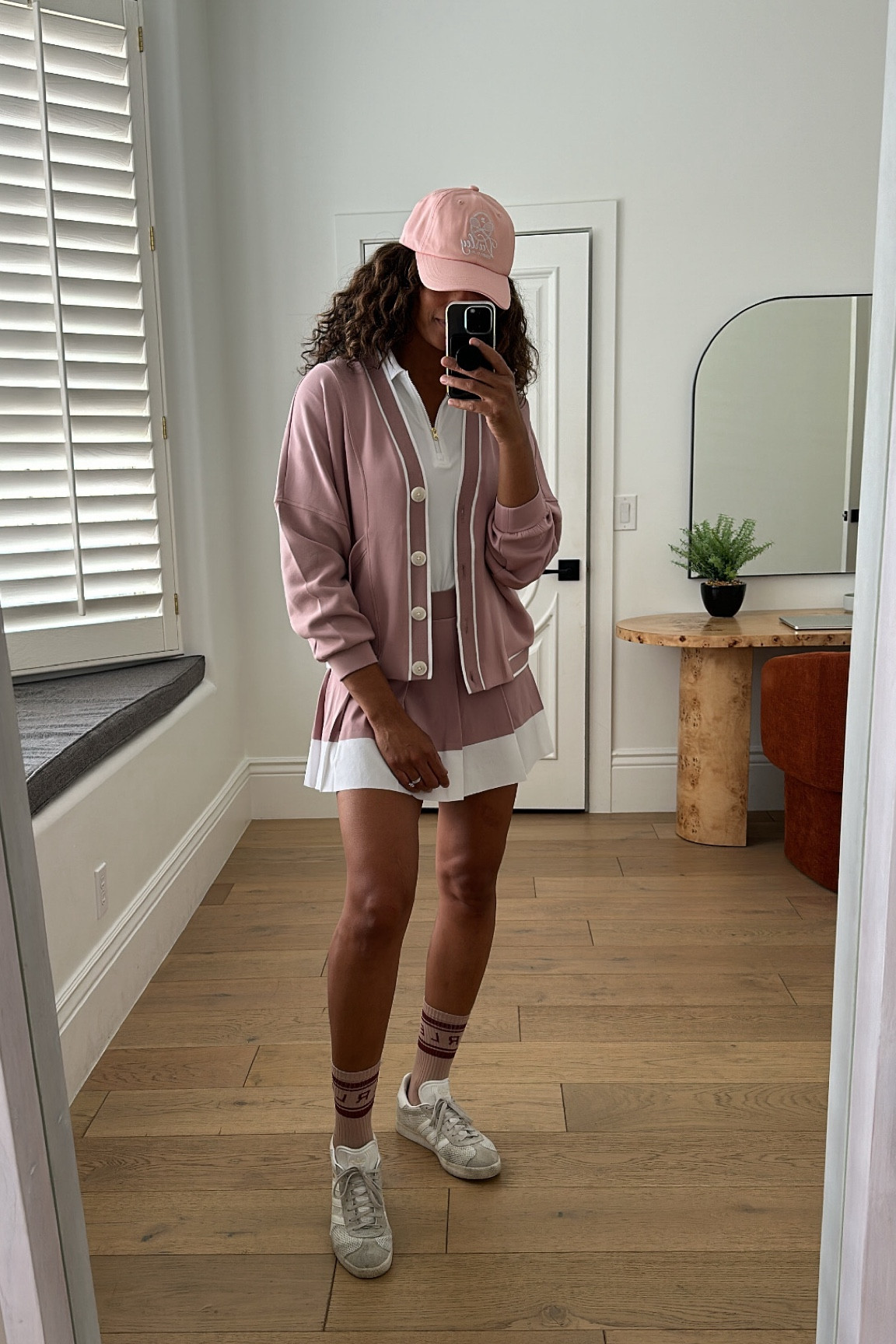 COURT STYLE//this skort is giving major tennis core vibes!! Layered a lightweight cardigan over a breathable polo to complete this preppy look. All fits true to size.



#LTKFitness #LTKTravel #LTKStyleTip