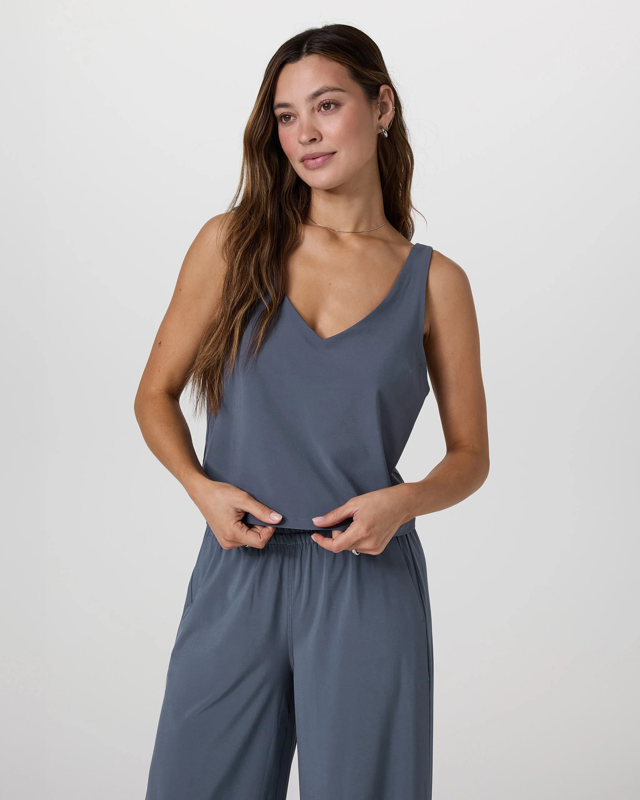 Villa Cropped Tank | Azure | Vuori | Vuori Clothing (US & Canada)