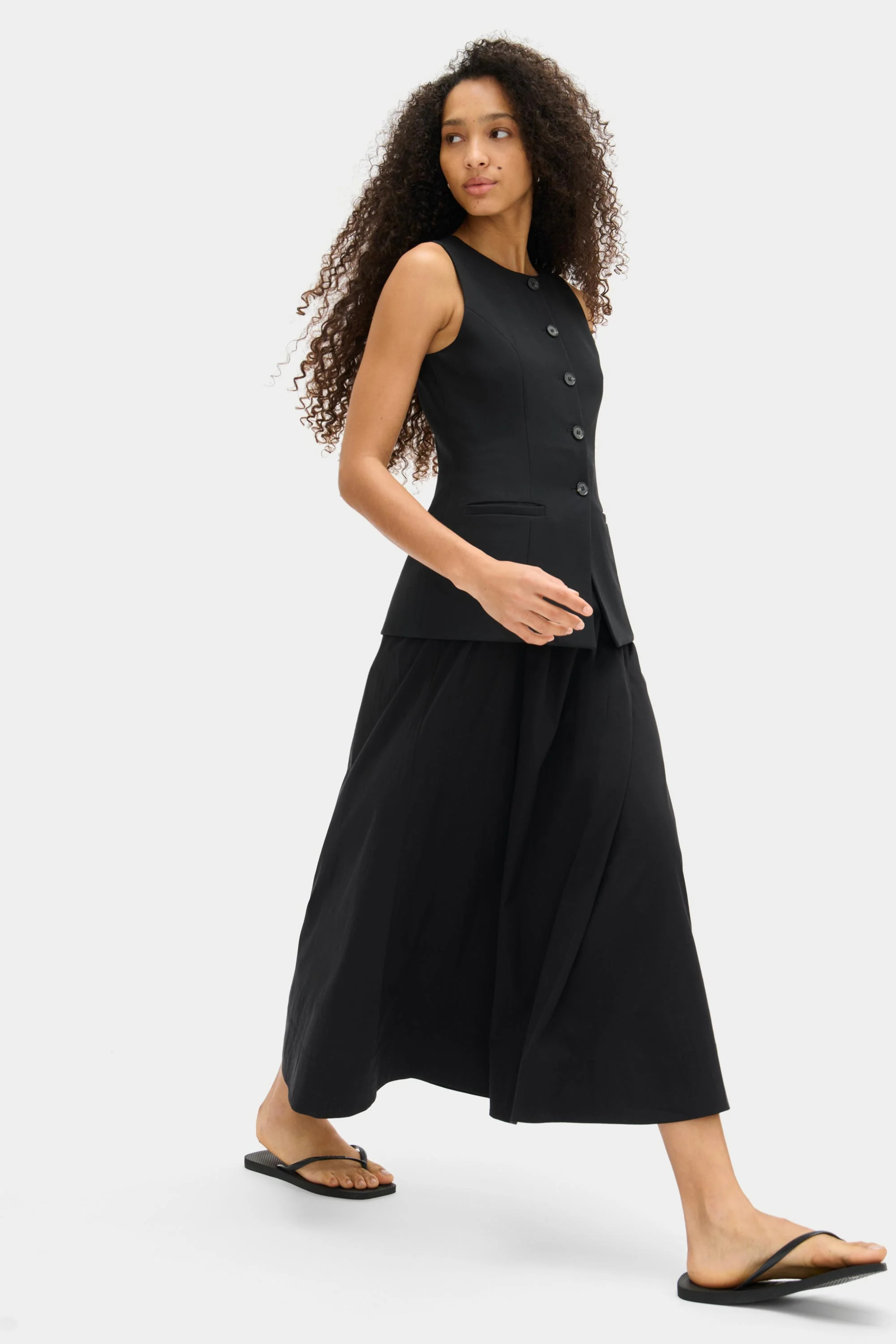 ALIGNE Sleeveless Waistcoat Dress - Black | Harley | ALIGNE UK & EU