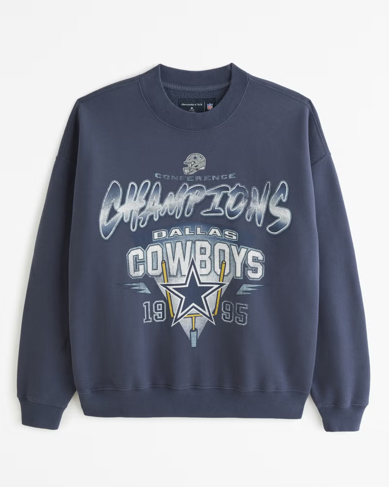 Abercrombie & Fitch Men's Dallas Cowboys Graphic Crew Sweatshirt in Navy Blue - Size XS | Abercrombie & Fitch (US)